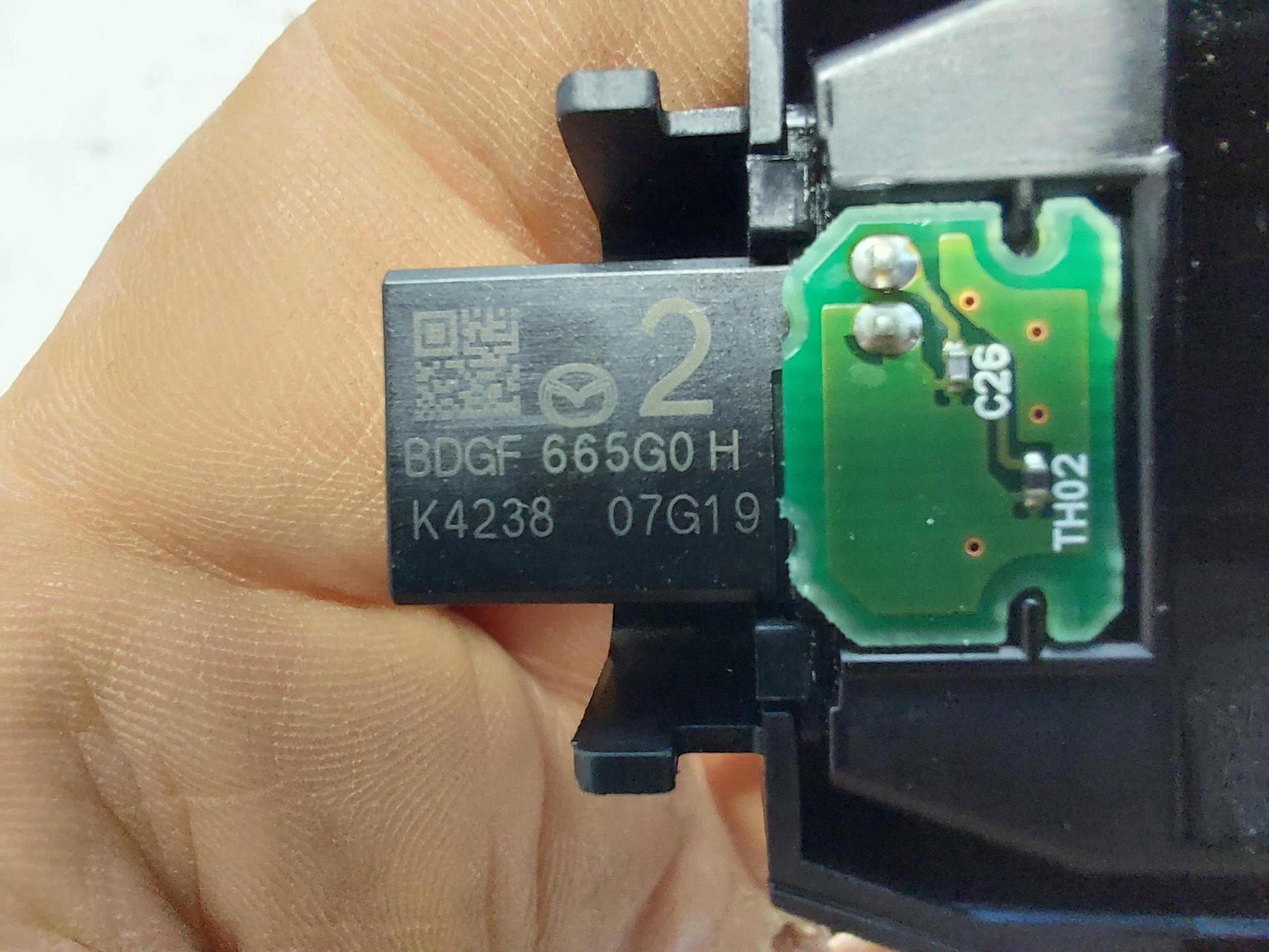Mazda CX60 2023r sensor rain windows front przedniej czolowej bdgf665g0h