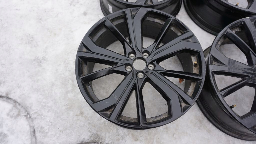 VOLVO XC60 XC90 II BLACK EDITION - discs 21 KOMPLET