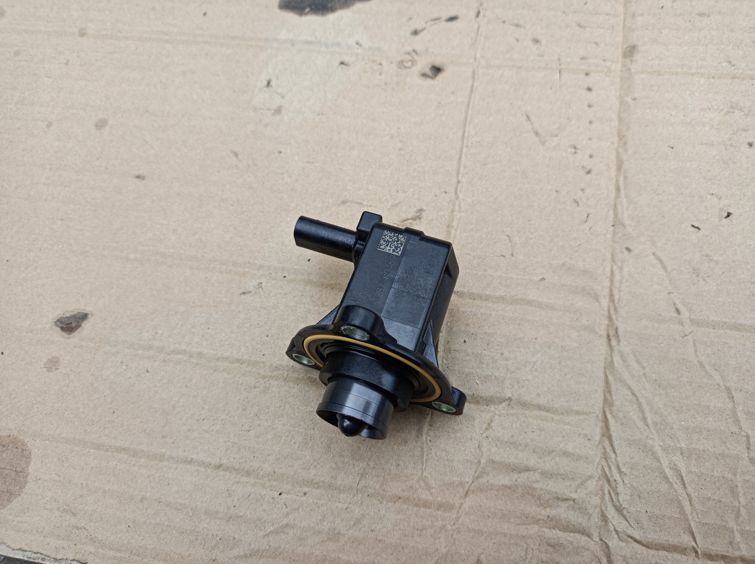 Ford OE CJ5G-9U465-BA Датчик клапан