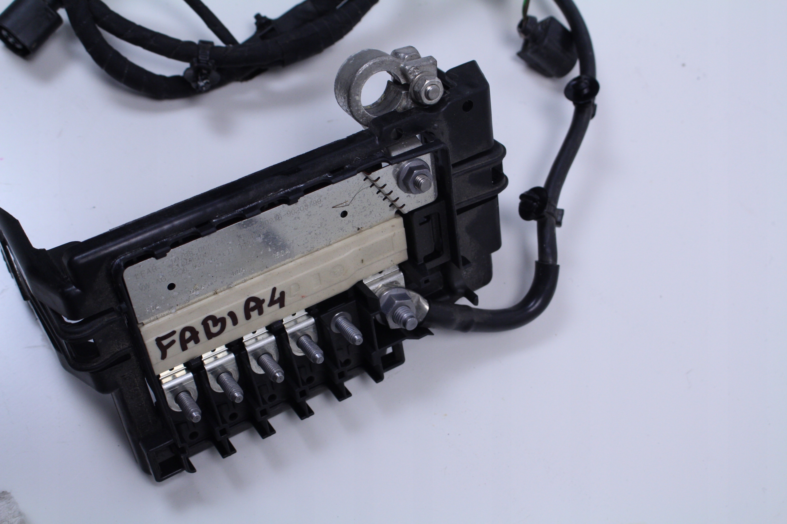 KLEMA PLUSOWA SKODA FABIA 4 IV 22r. Typ samochodu Samochody osobowe