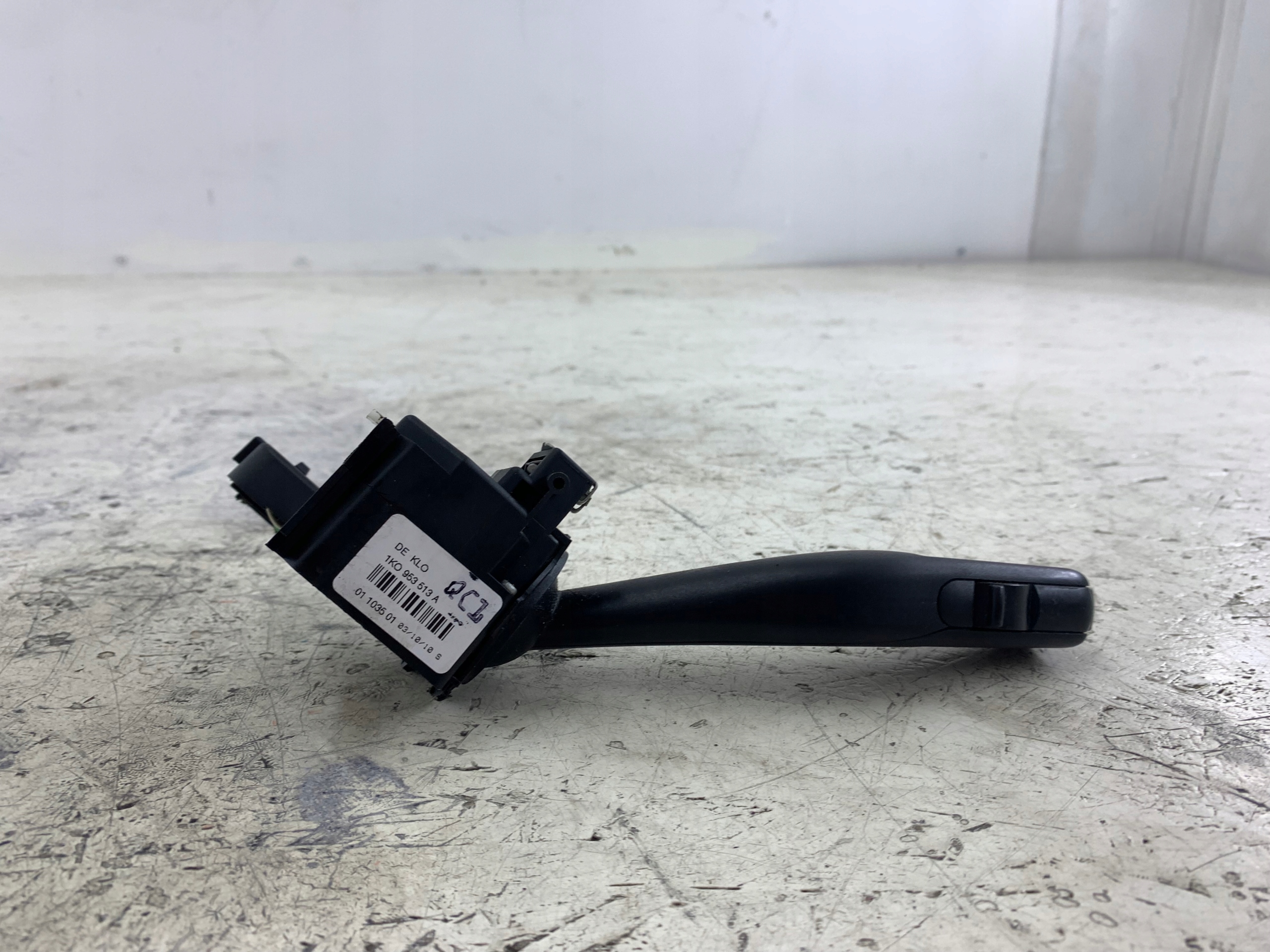 VW TOURAN et Bouton MANETKA Indicateurs de direction 1K0953513A