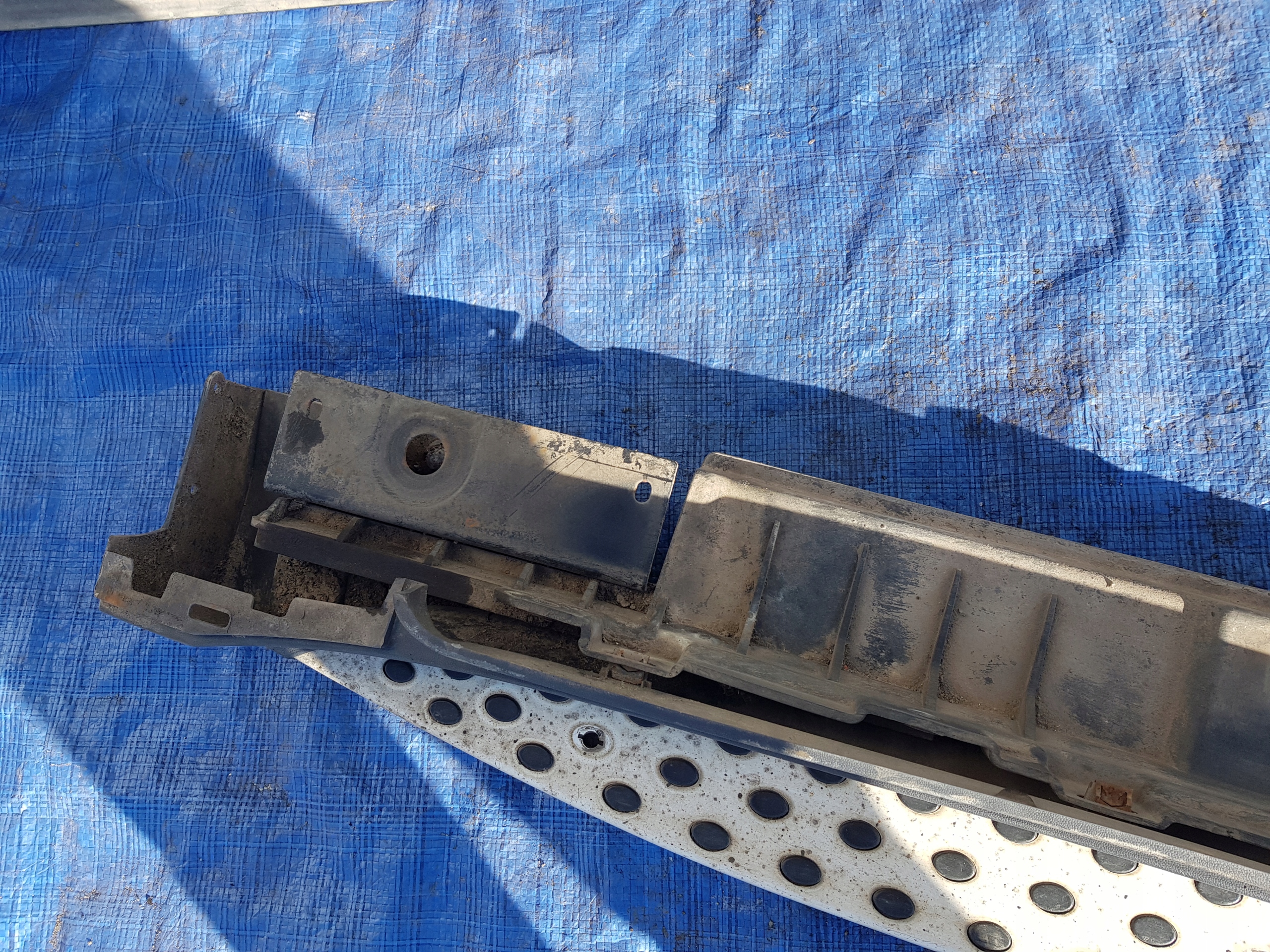 left threshold MERCEDES ML W164 cap moulding STOPIEN