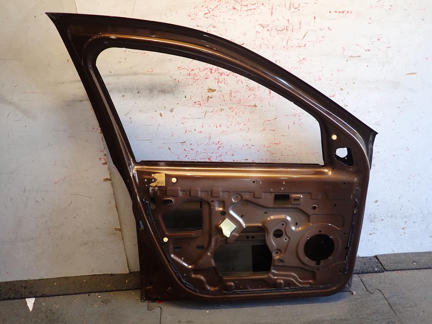 door front front left DACIA DUSTER 2010-2017