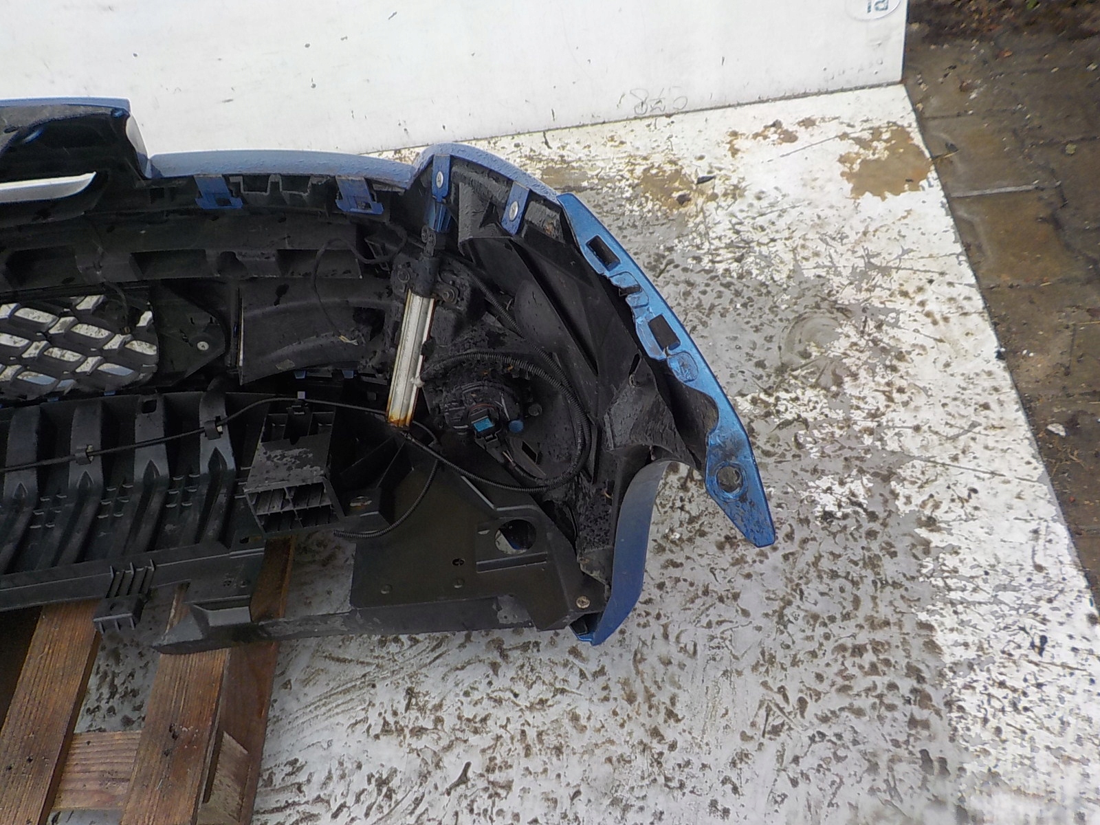420 RENAULT MEGANE III GT LINE XSENON washers bumper front front