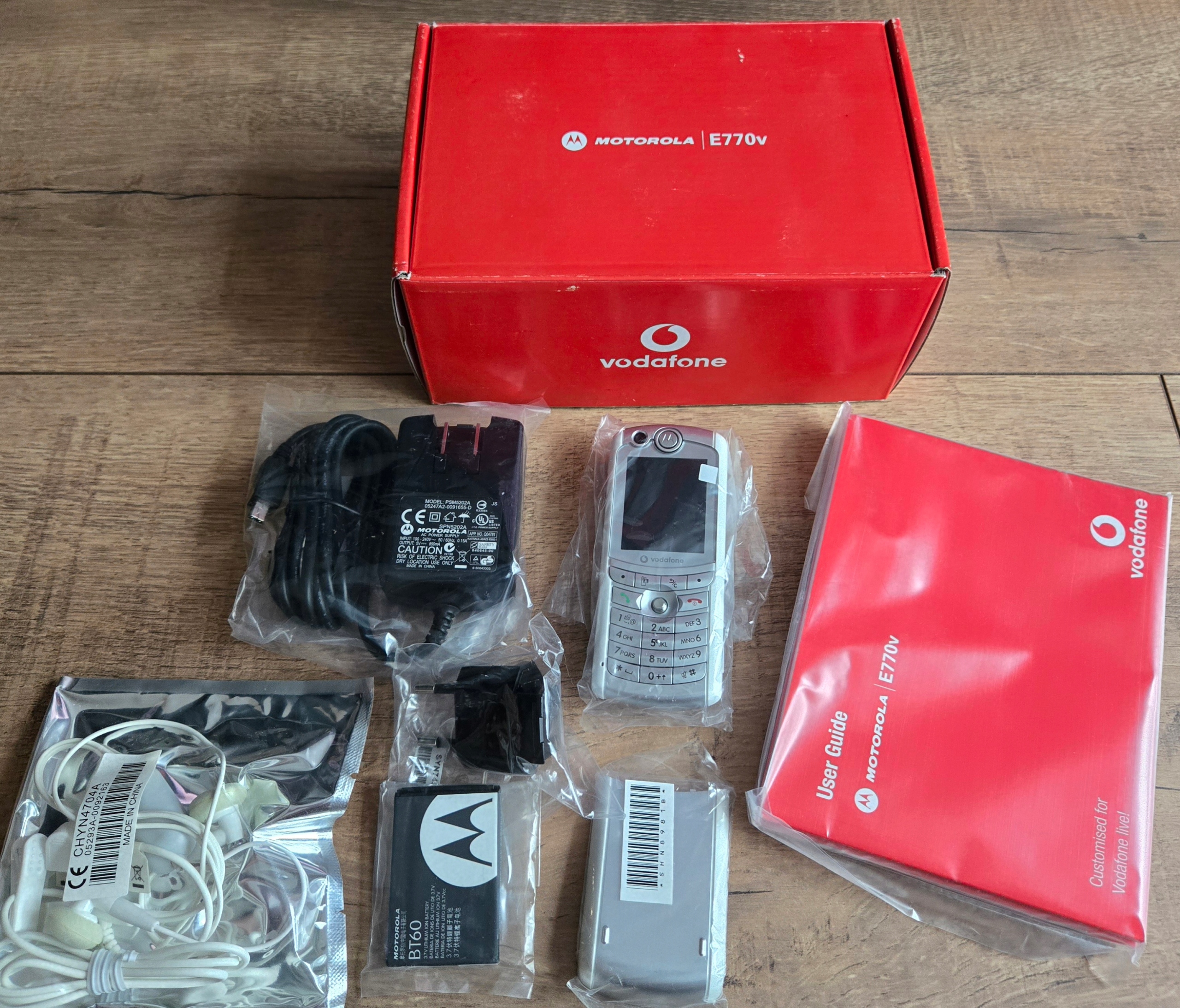 Motorola E770v Komplet Nowy Unikat Folie Jedyna Taka!