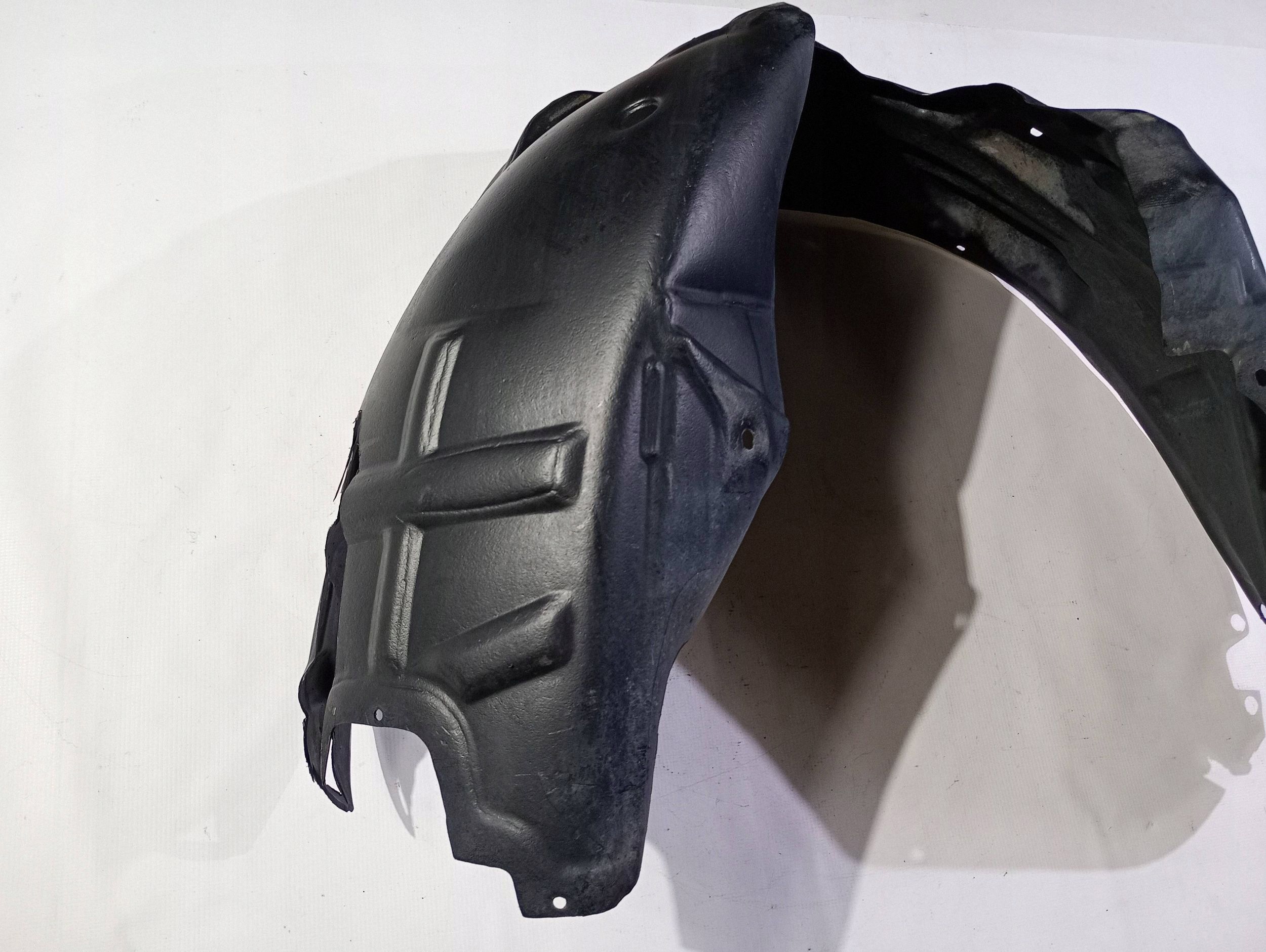 mudguard right front front right Dodge Challenger 2015