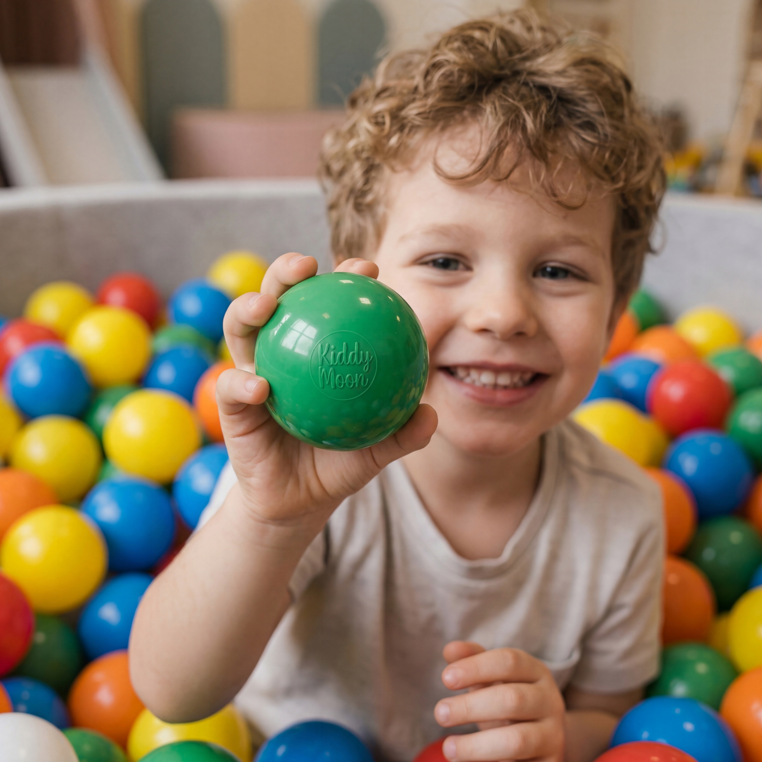 Piłki Kulki KiddyMoon 500 szt 6cm do domu ogrodu żłobka przedszkola Polskie