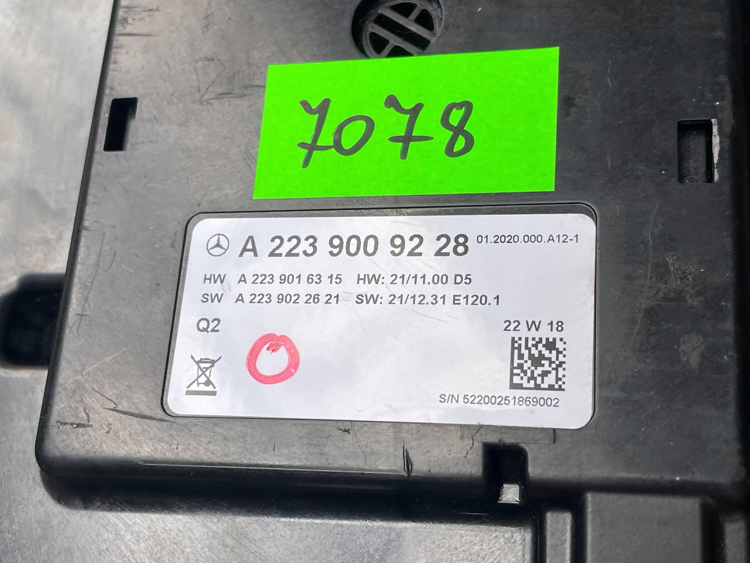 MERCEDES W223 Poignée TABLETU A2239009228 !J