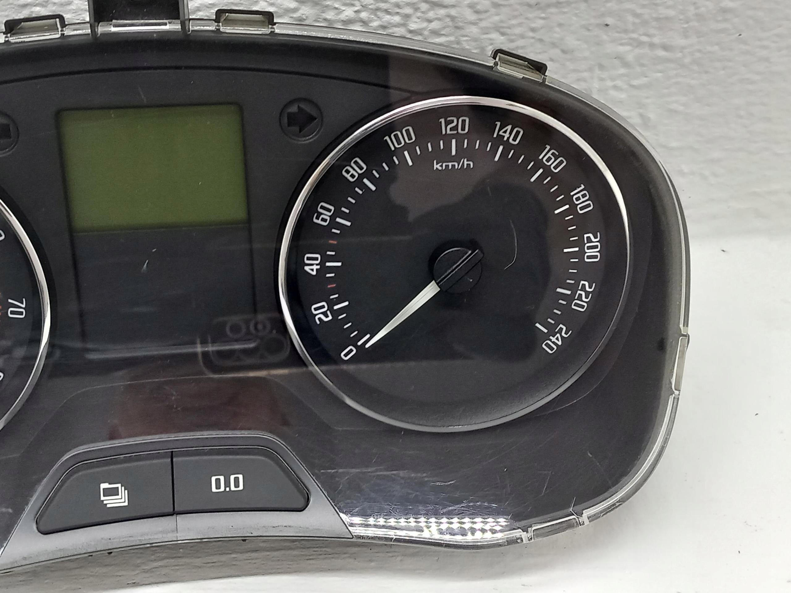 dials dials SKODA FABIA II 1.2 TSI 86KM 5J0920810E 07-14 EU