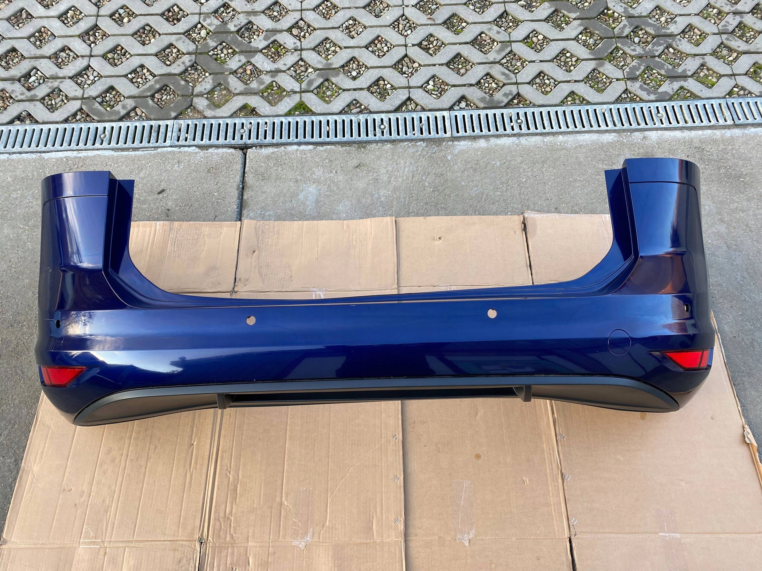 VW TOURAN III 5TA complete bumper rear part rear PDC LC5B
