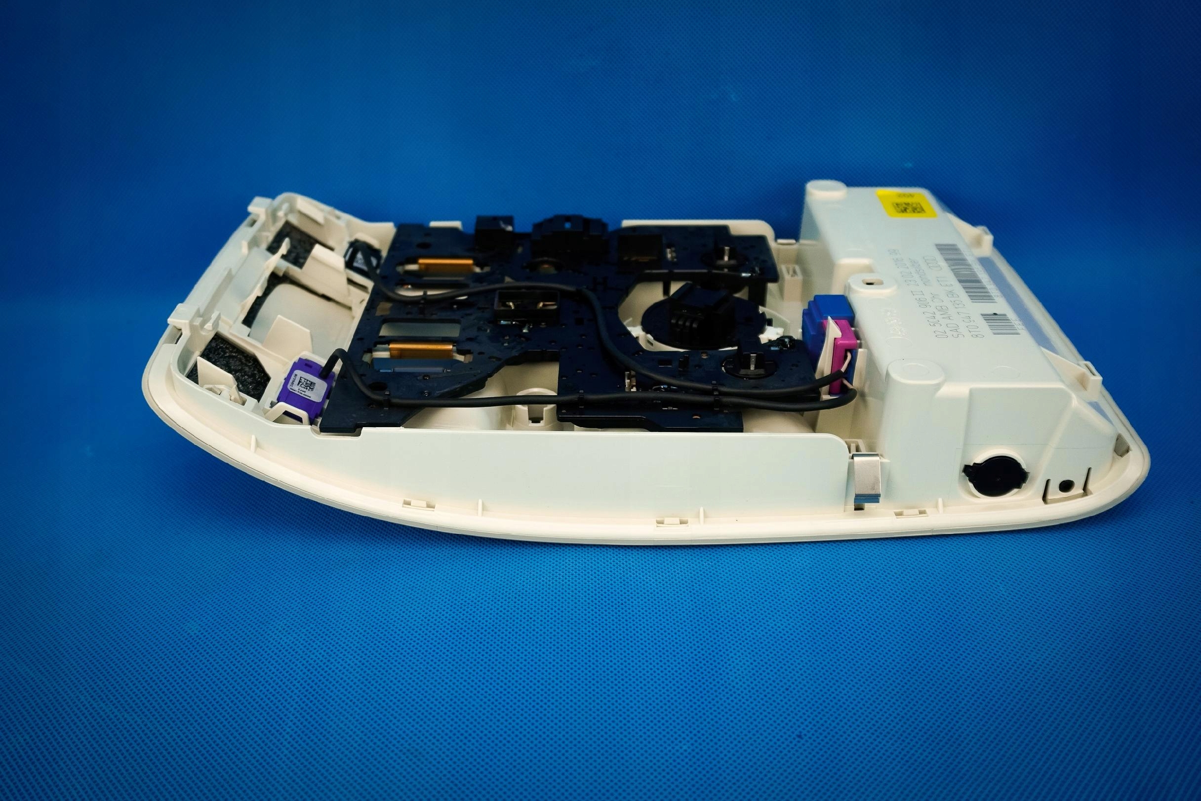 Oswietlenie cabs front Audi A4 8K A5 8T0947135BK