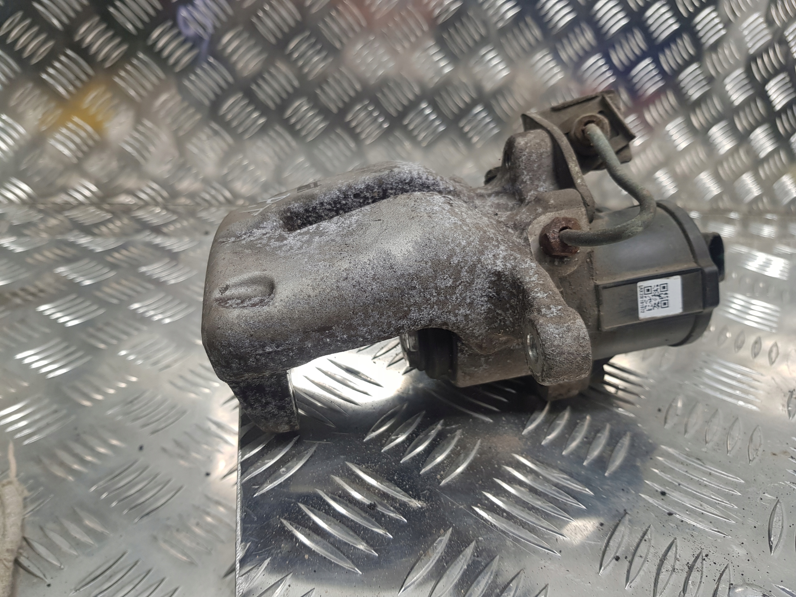caliper brake right rear part rear VOLKSWAGEN PASSAT B6