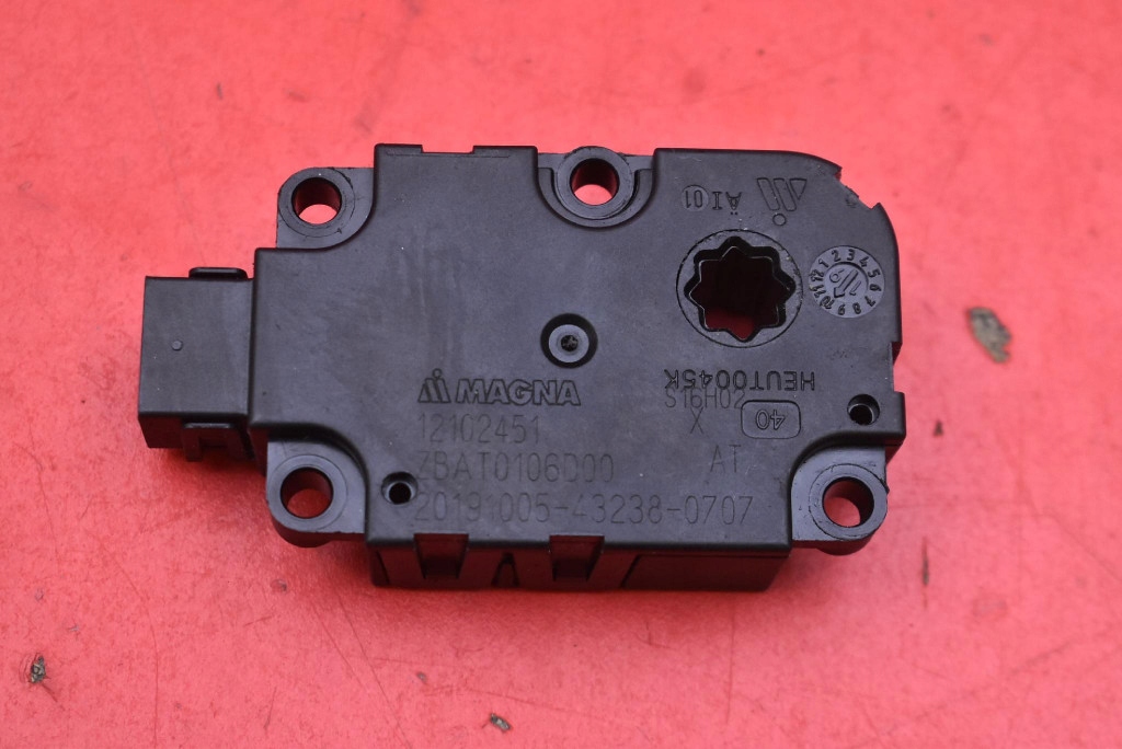 Micro moteur Bloc de chauffage complet ZBAT0106D00 AUDI E-TRON 55 408 KM 18-21