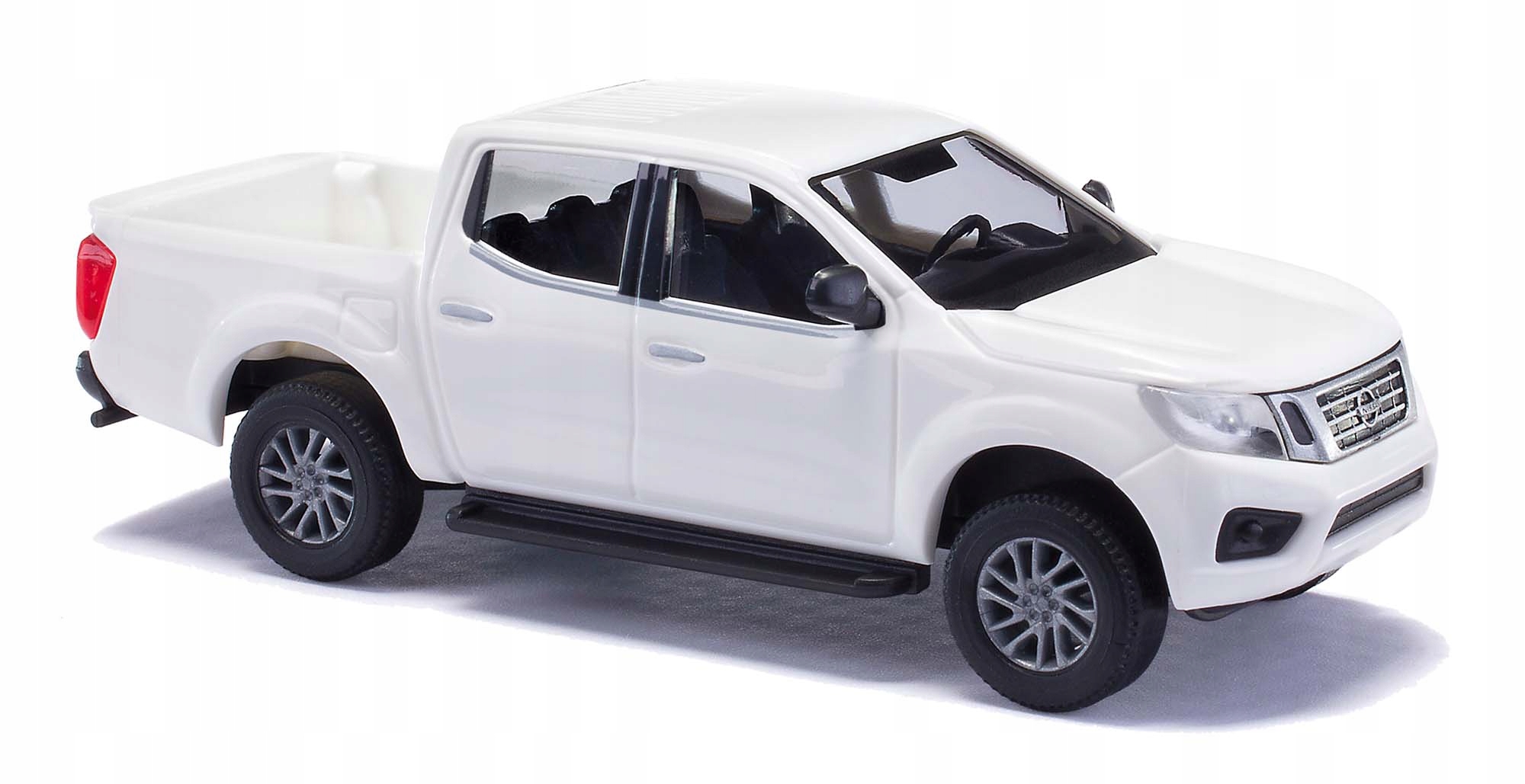 Busch 53702 Nissan Navara white