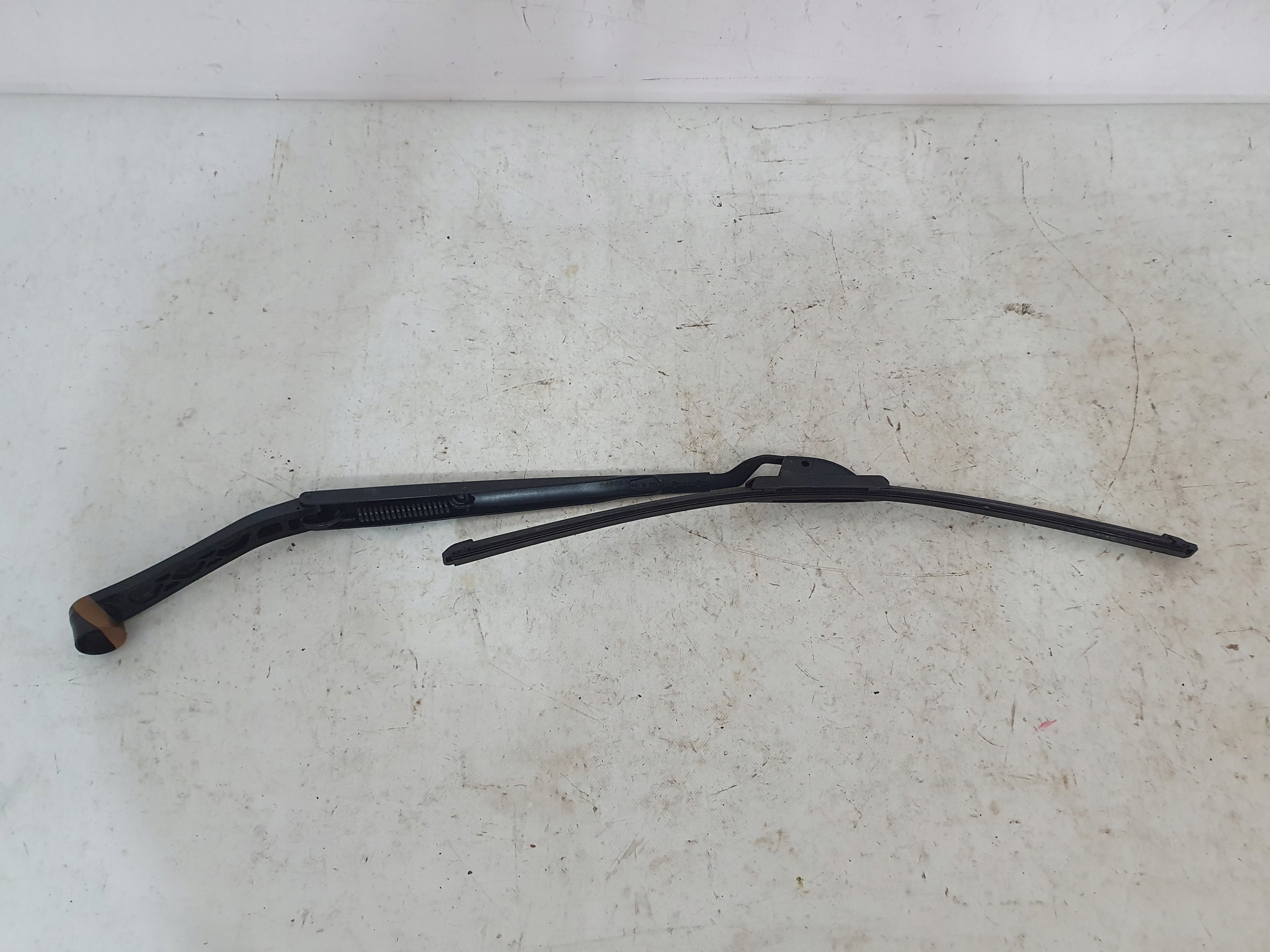 original DODGE CHARGER 2015- wiper arm right left KOMPLET