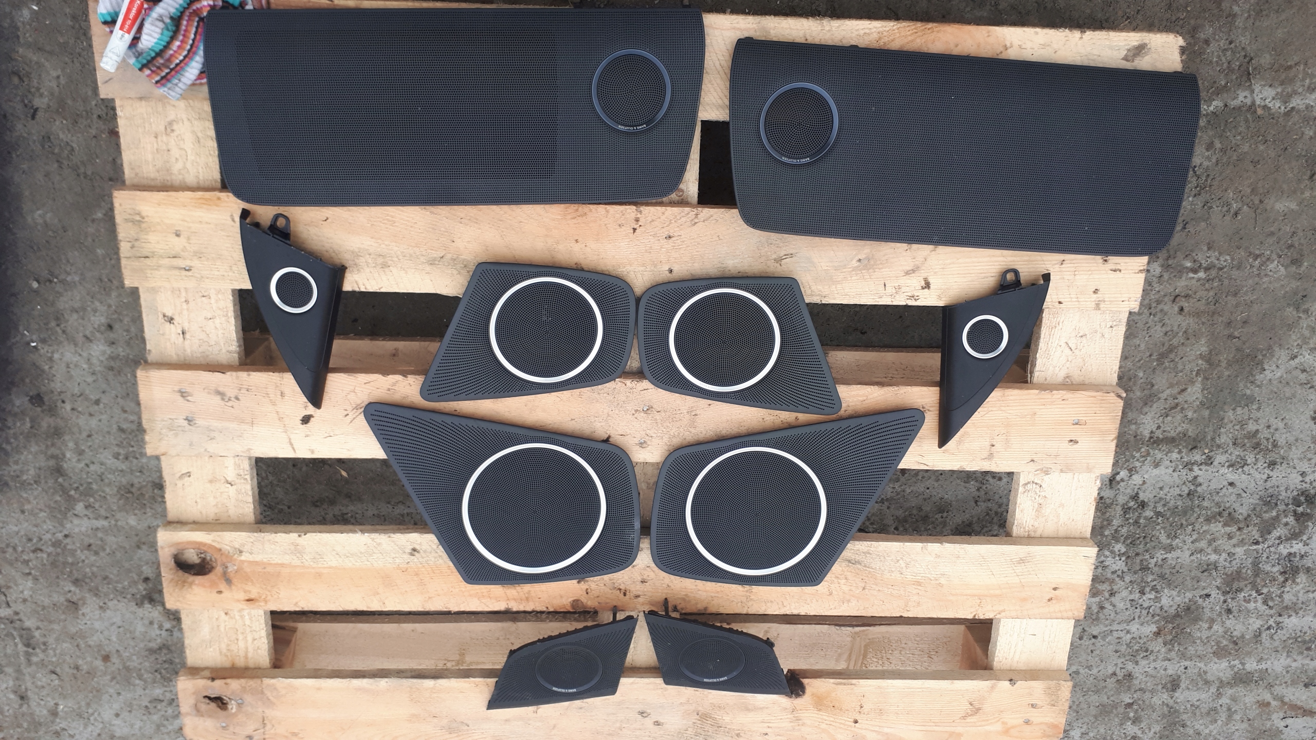 A4 B8 S4 решетки двери BANG OLUFSEN седан KPL