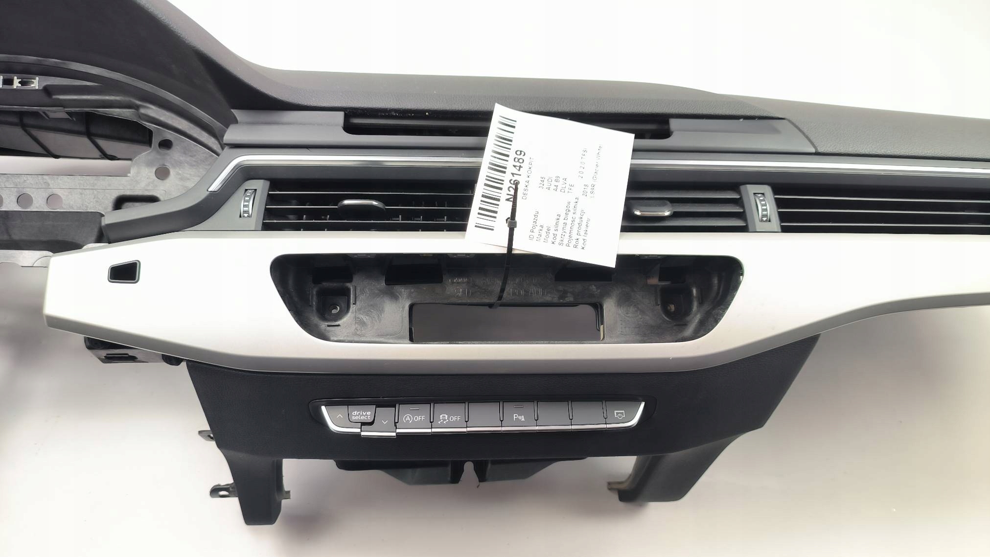 dashboard cockpit 8W1857001K SOUL AUDI A4 B9 S-LINE 8W