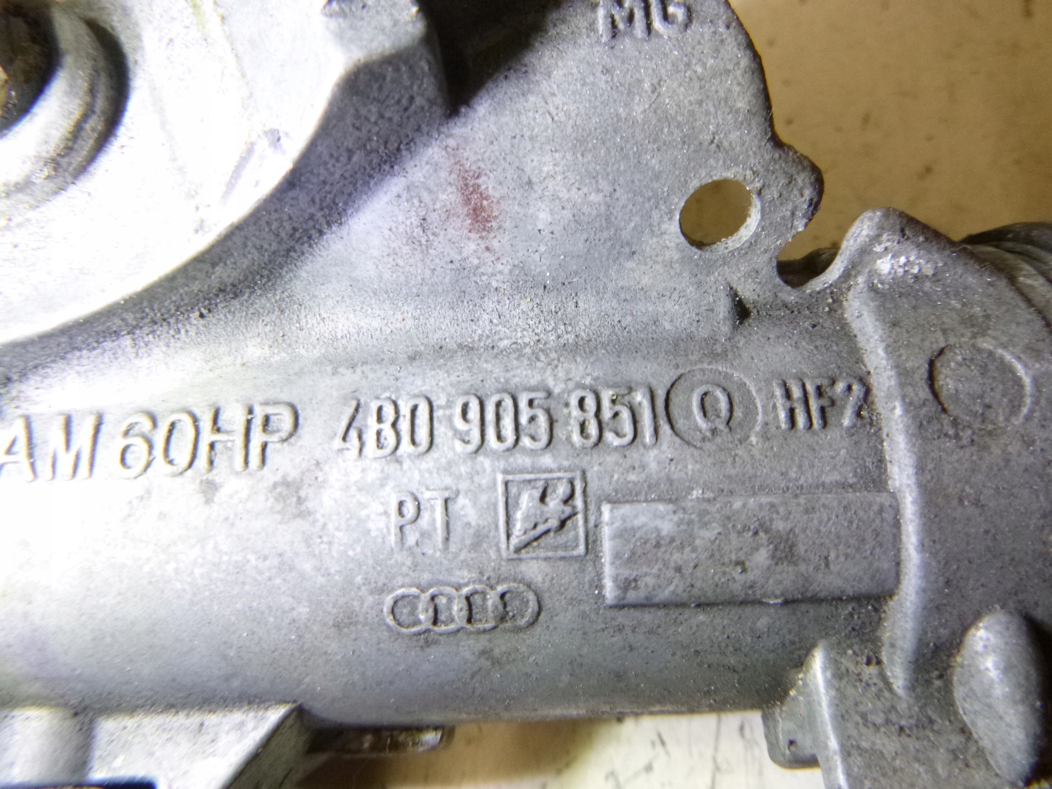 ignition + keys VW Passat B5 FL 1.9 TDI 4B0905851Q