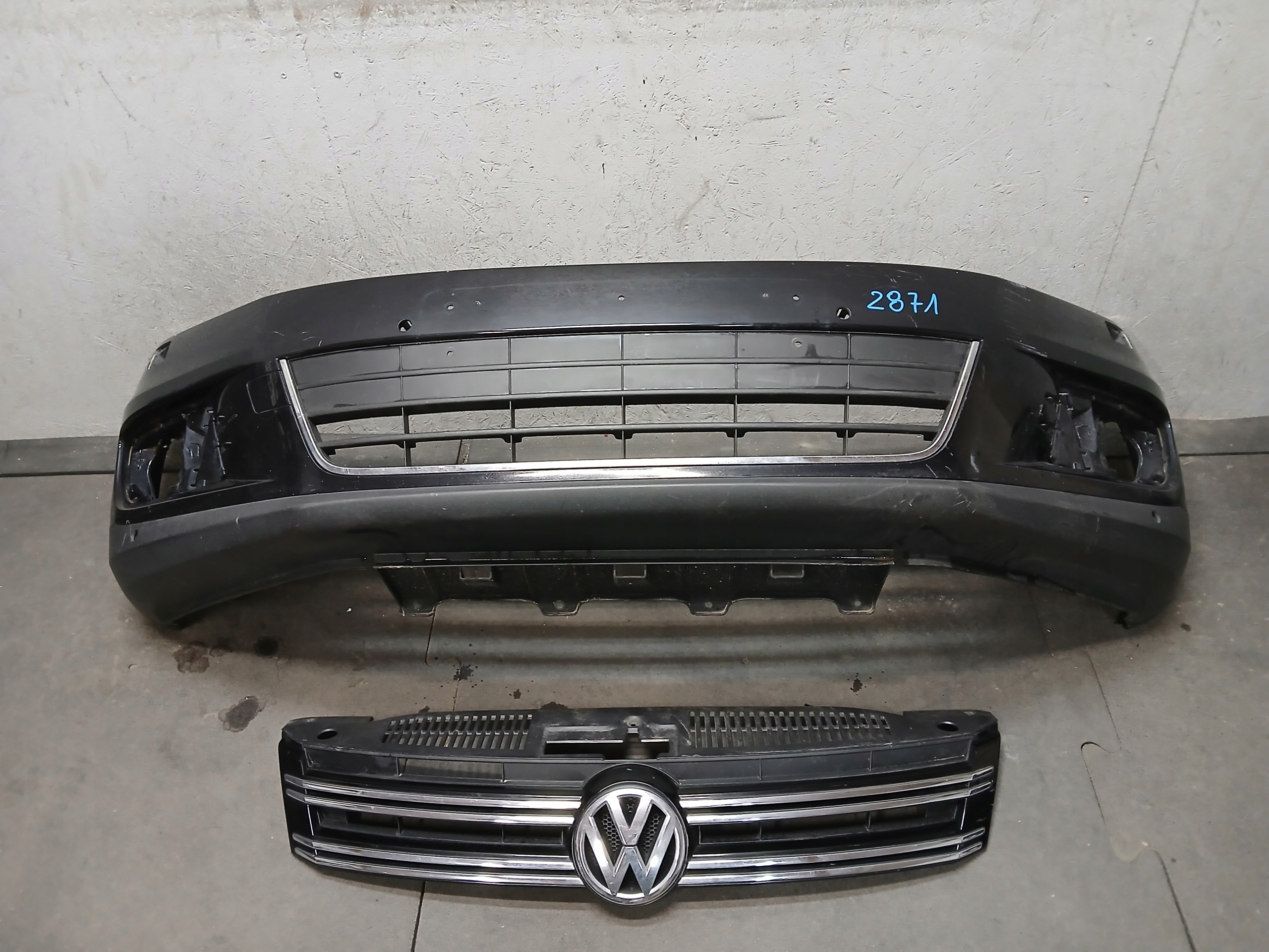 bumper front VW TIGUAN and 1 LIFT 10-15 5N0