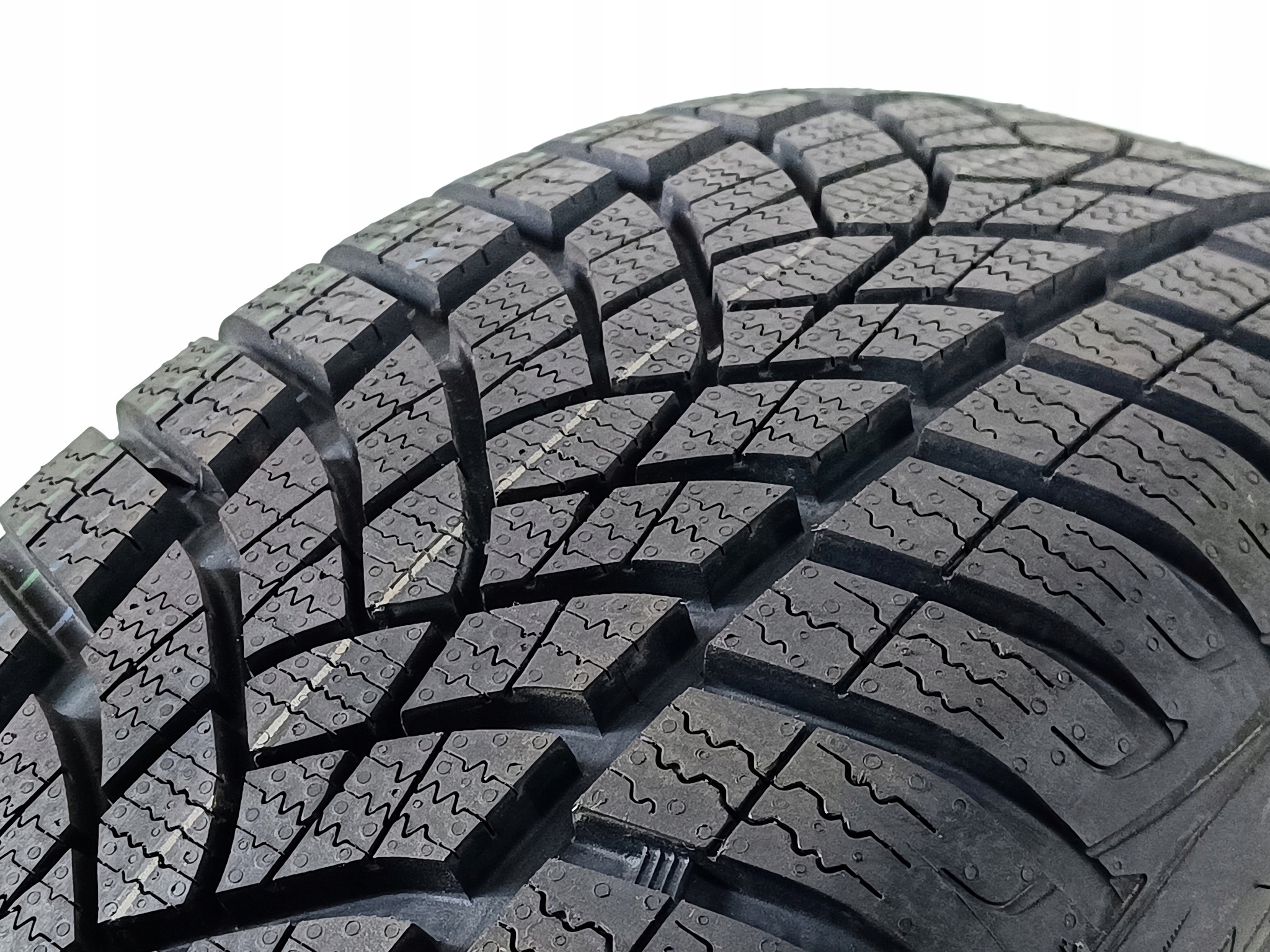 1x Goodyear UltraGrip Performance Gen-1 G1 205/60 R16 RUNFLAT 2023 NOWA! Sezon zimowe