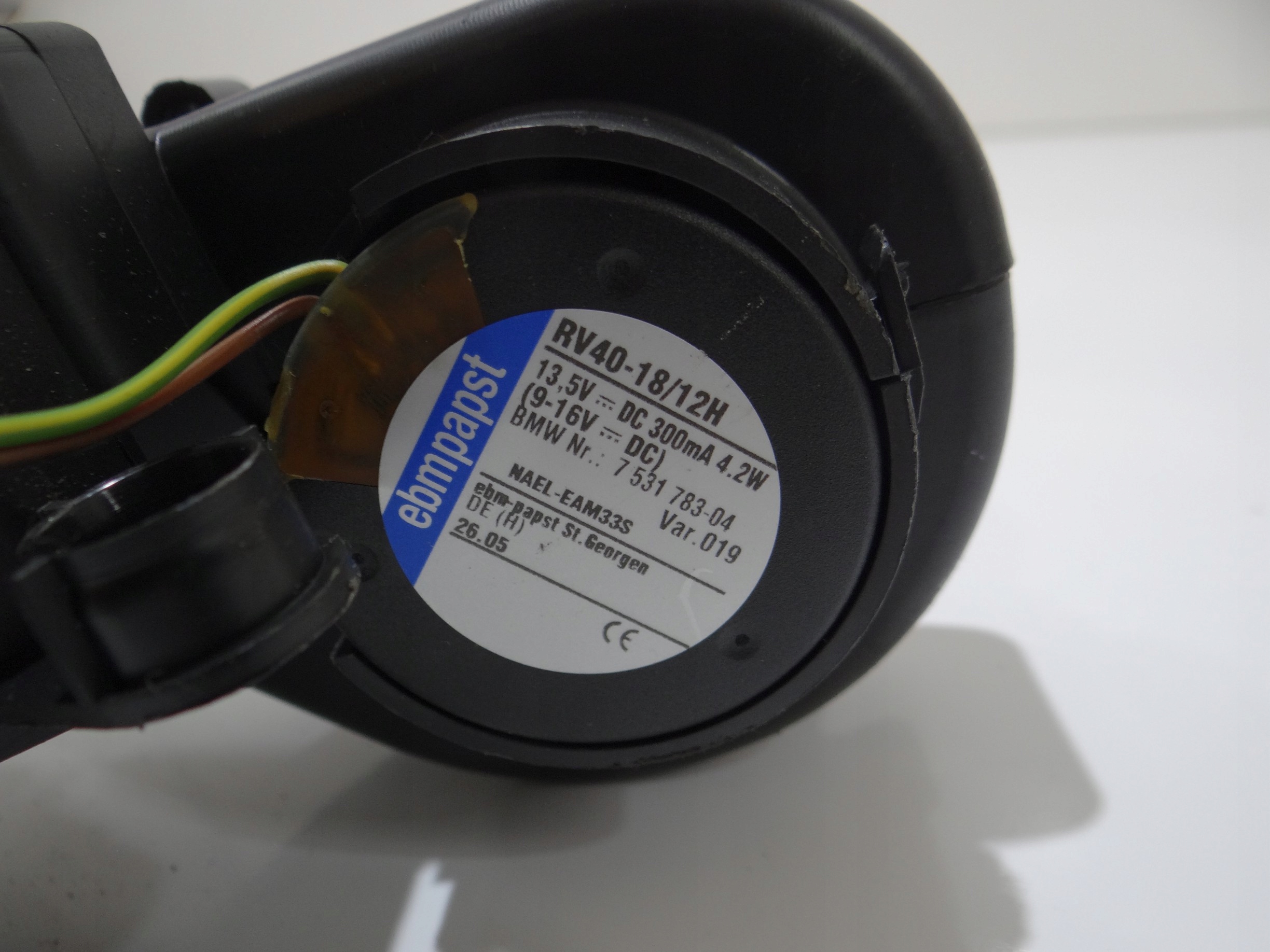 DMUCHAWA Lüfter KOMPUTERA BMW E60 E61 OE 7531783 (4647911)