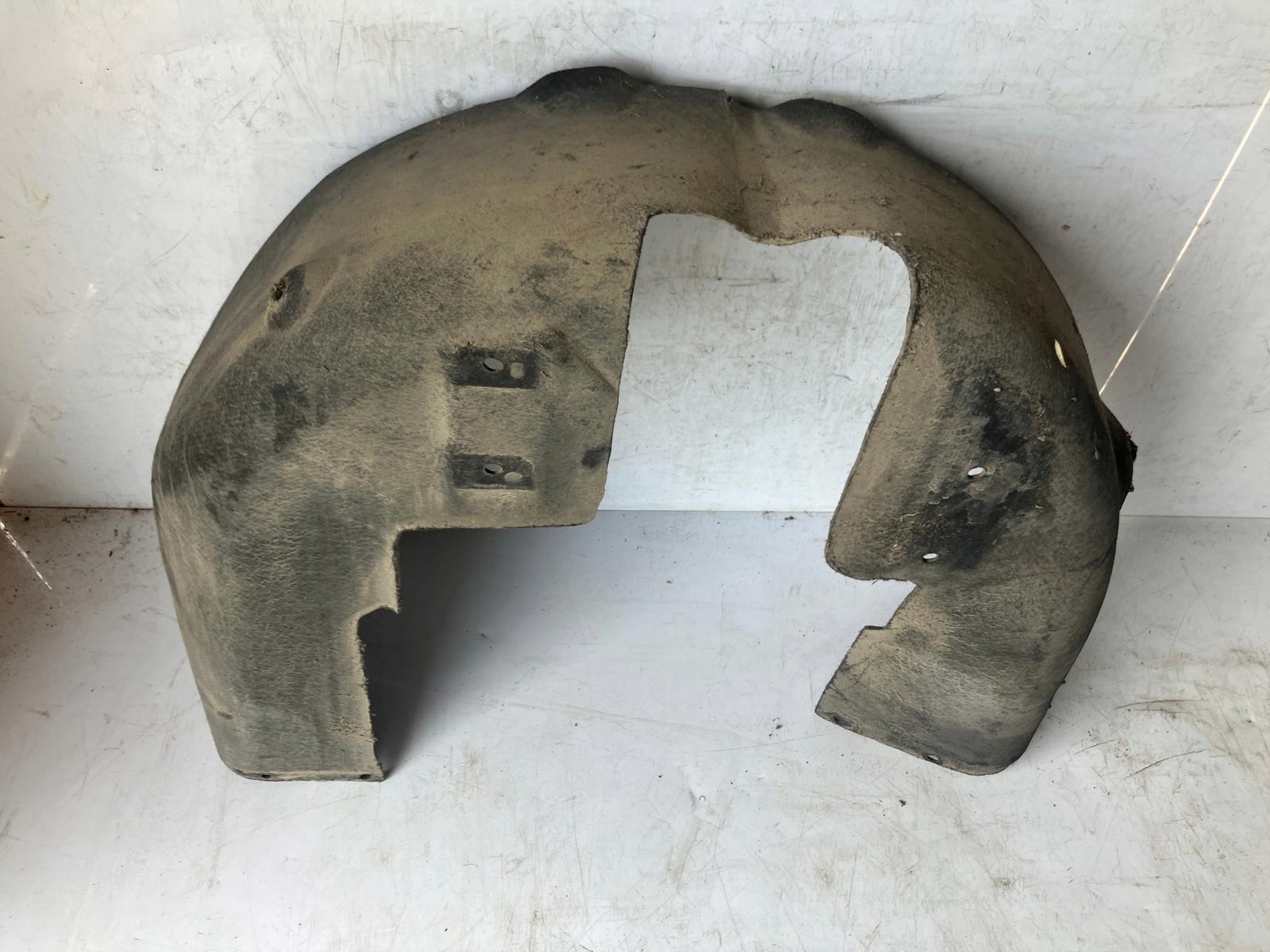 подкрылки задний правый tesla MODEL S