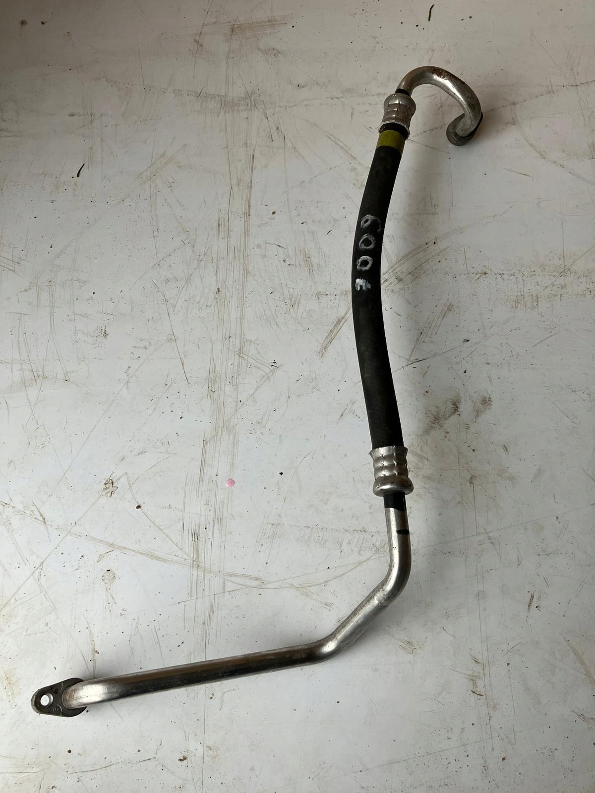 ТРУБКА КОНДИЦІОНЕРА AURIS II HYBRID