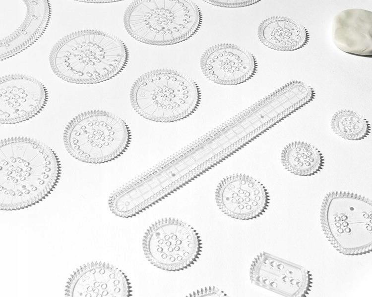 ZESTAW SPIROGRAF DELUXE SET KREATYWNA ZABAWA Z RÓŻNYMI WZORAMI PISAKI Stan opakowania oryginalne