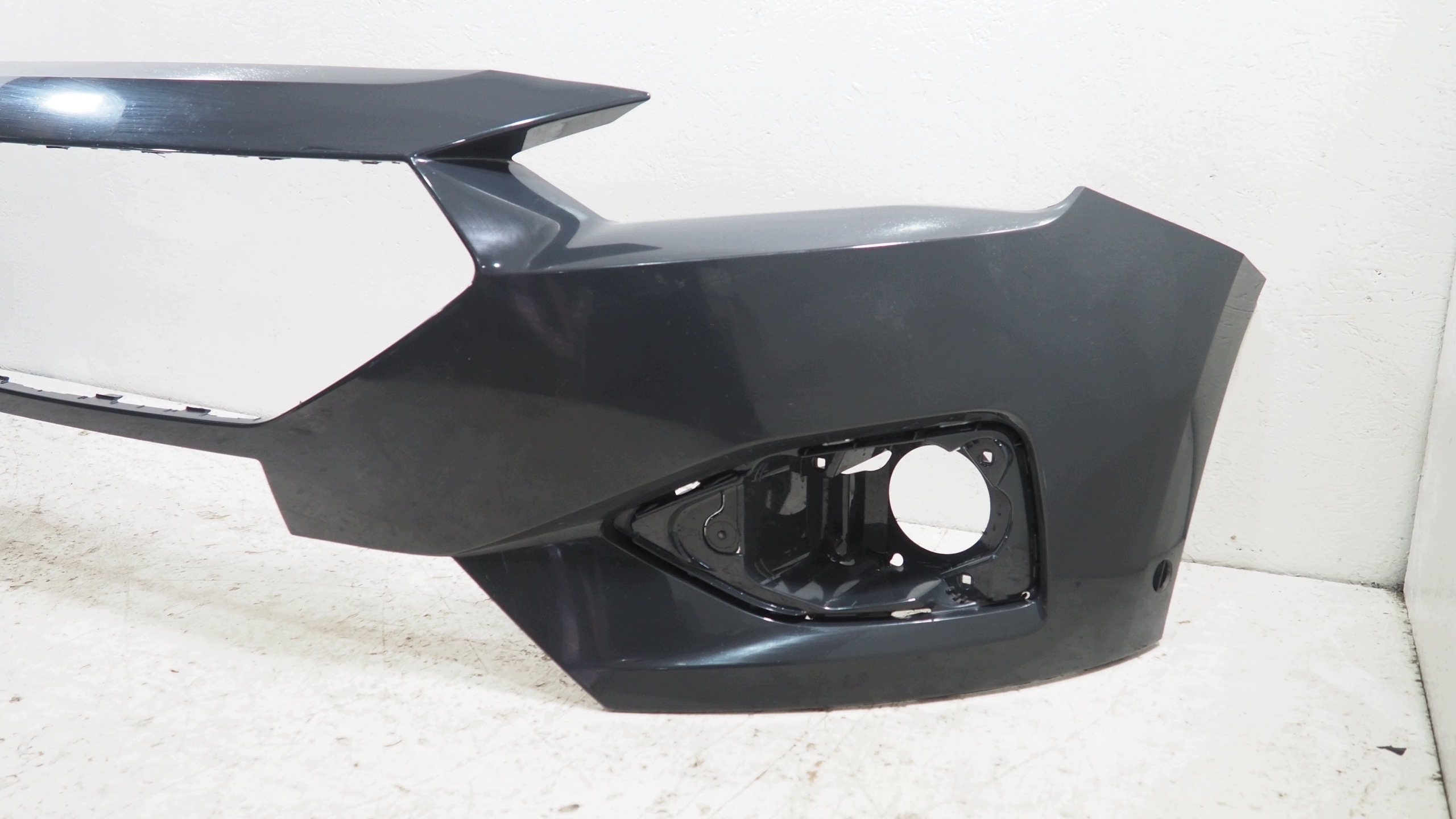Seat Terraco bumper front front 5FJ807221D