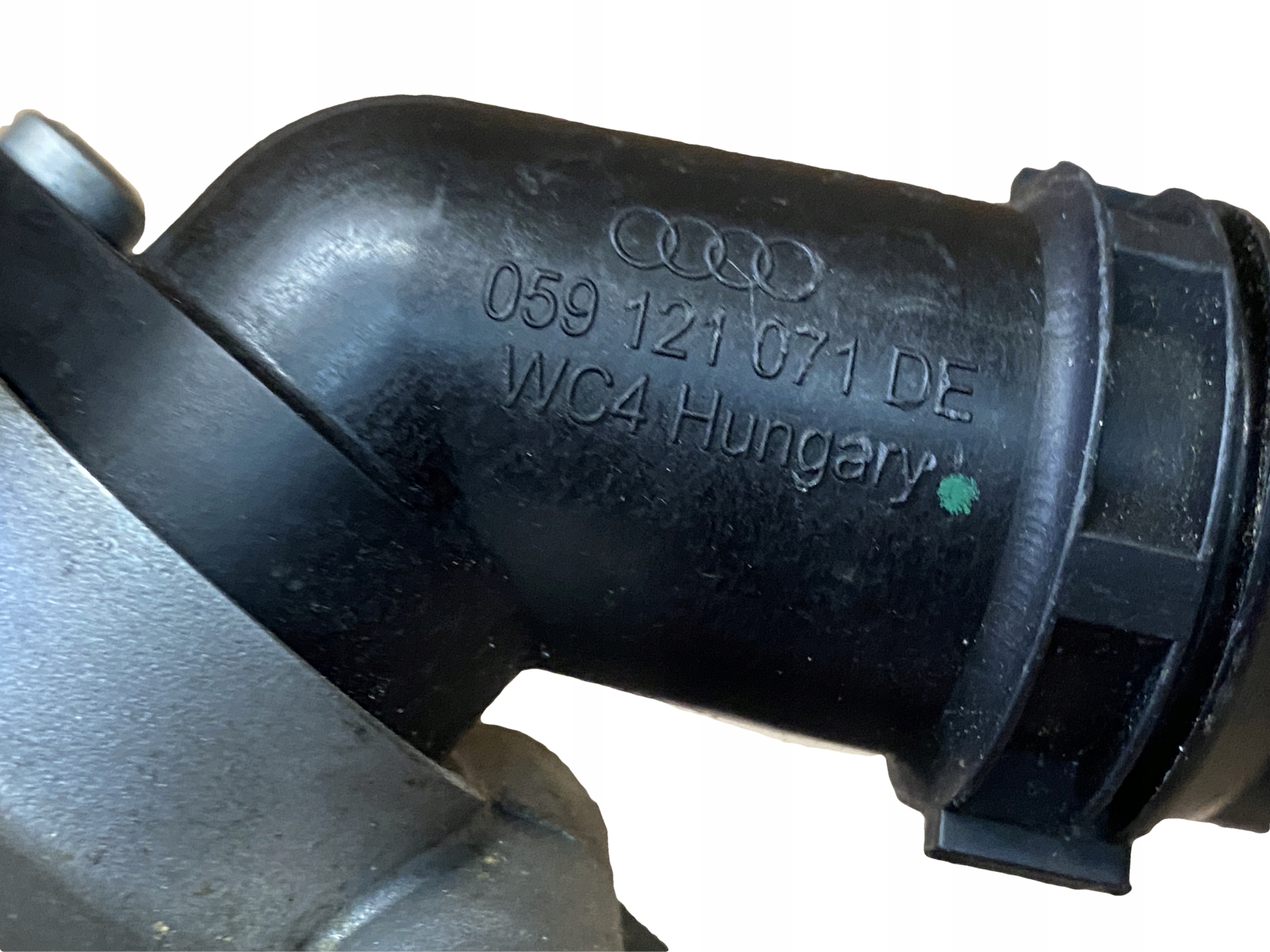 AUDI A4 A5 A6 A7 Q7 3.0TDI Halter SPREZARKI KOMPRESORA 059145169BE
