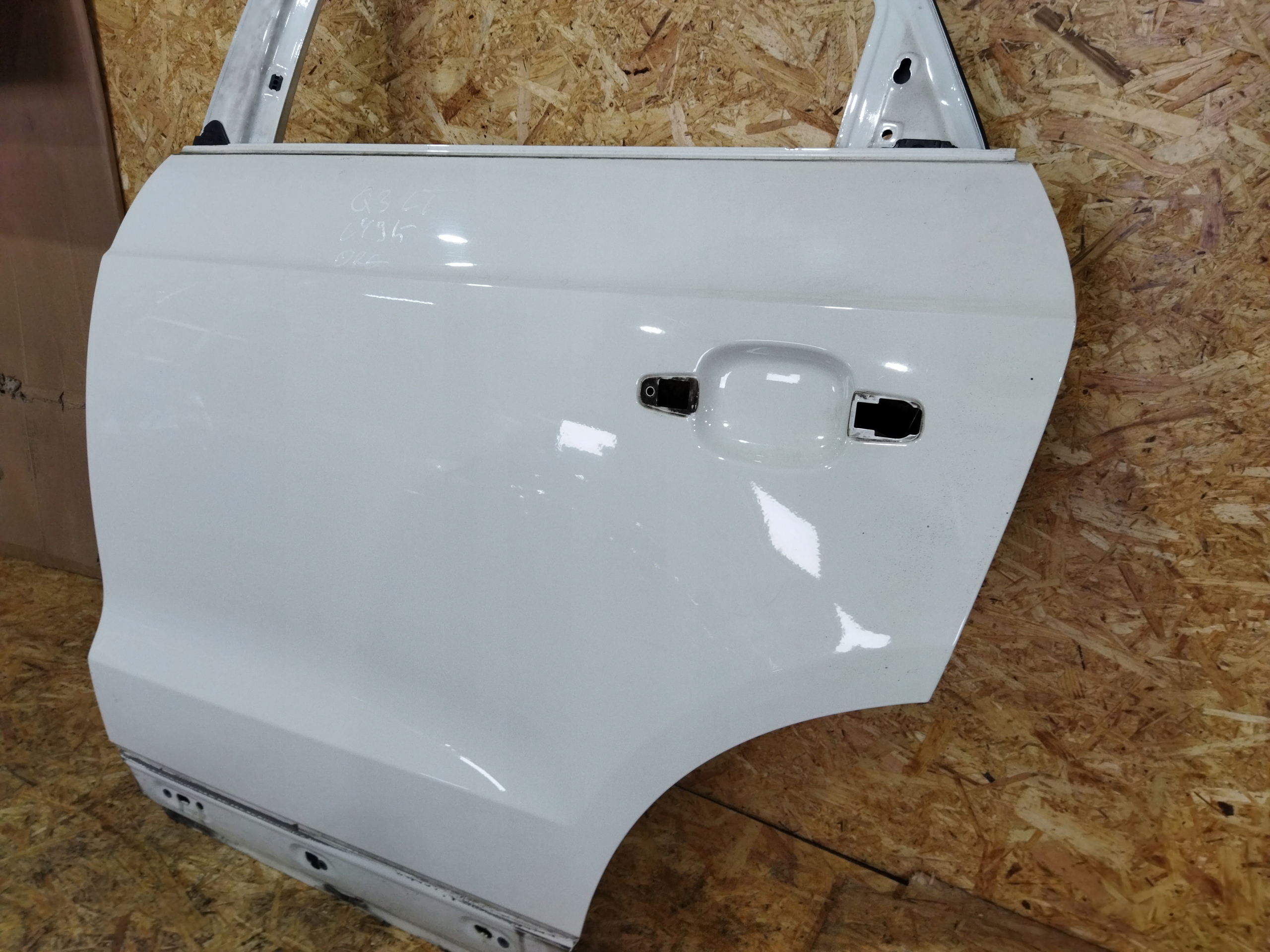 TÜR LINKS HECK AUDI Q3 8U LY9K *ORIGINAL* 2011-2017