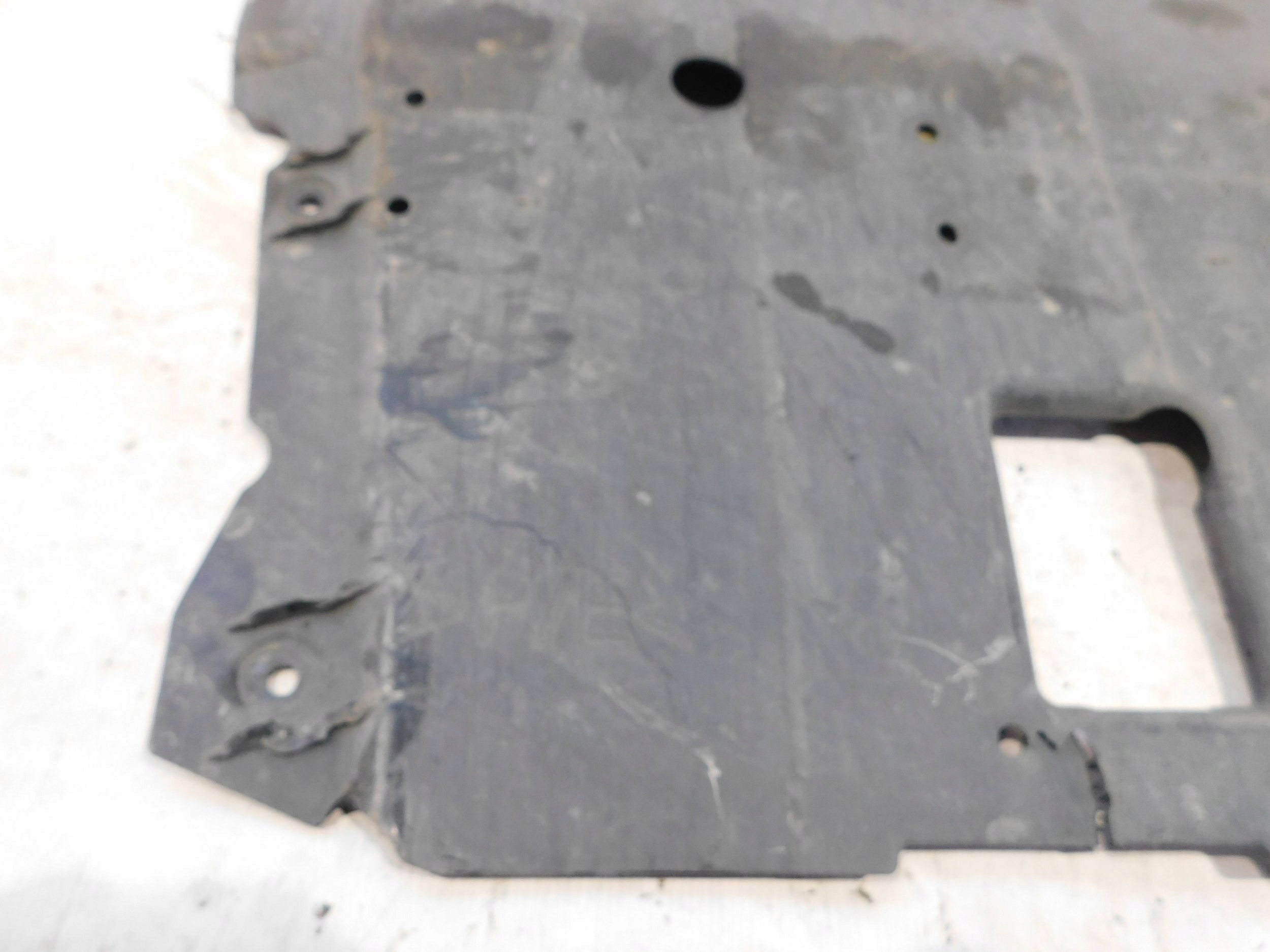 cover lower of the engine DACIA SANDERO II 2