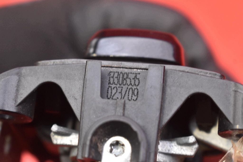 handle left front front black 13308535 OPEL INSIGNIA A 08-14