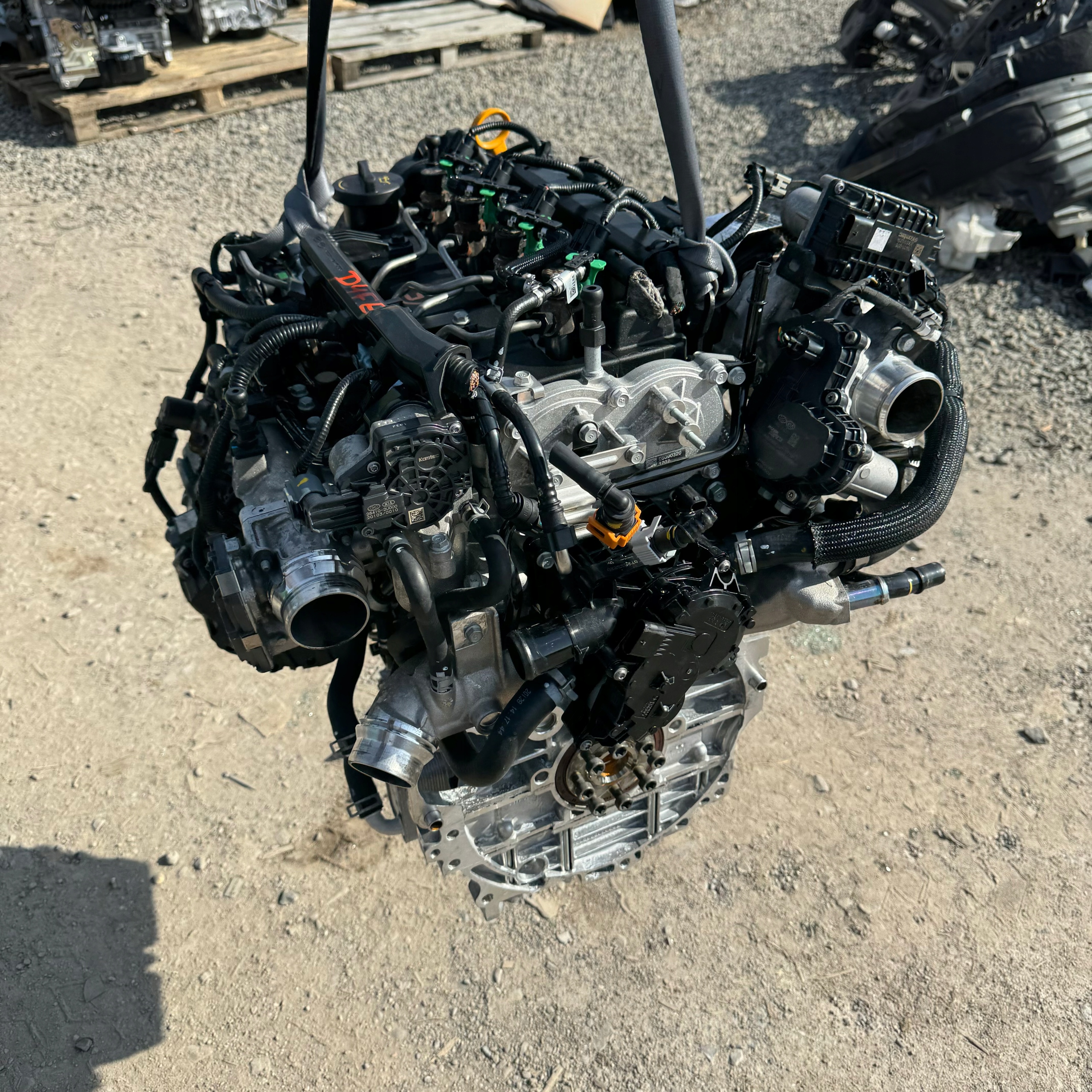 SILNIK MOTOR KOMPLETNY HYUNDAI KIA 1.6 CRDI D4FE