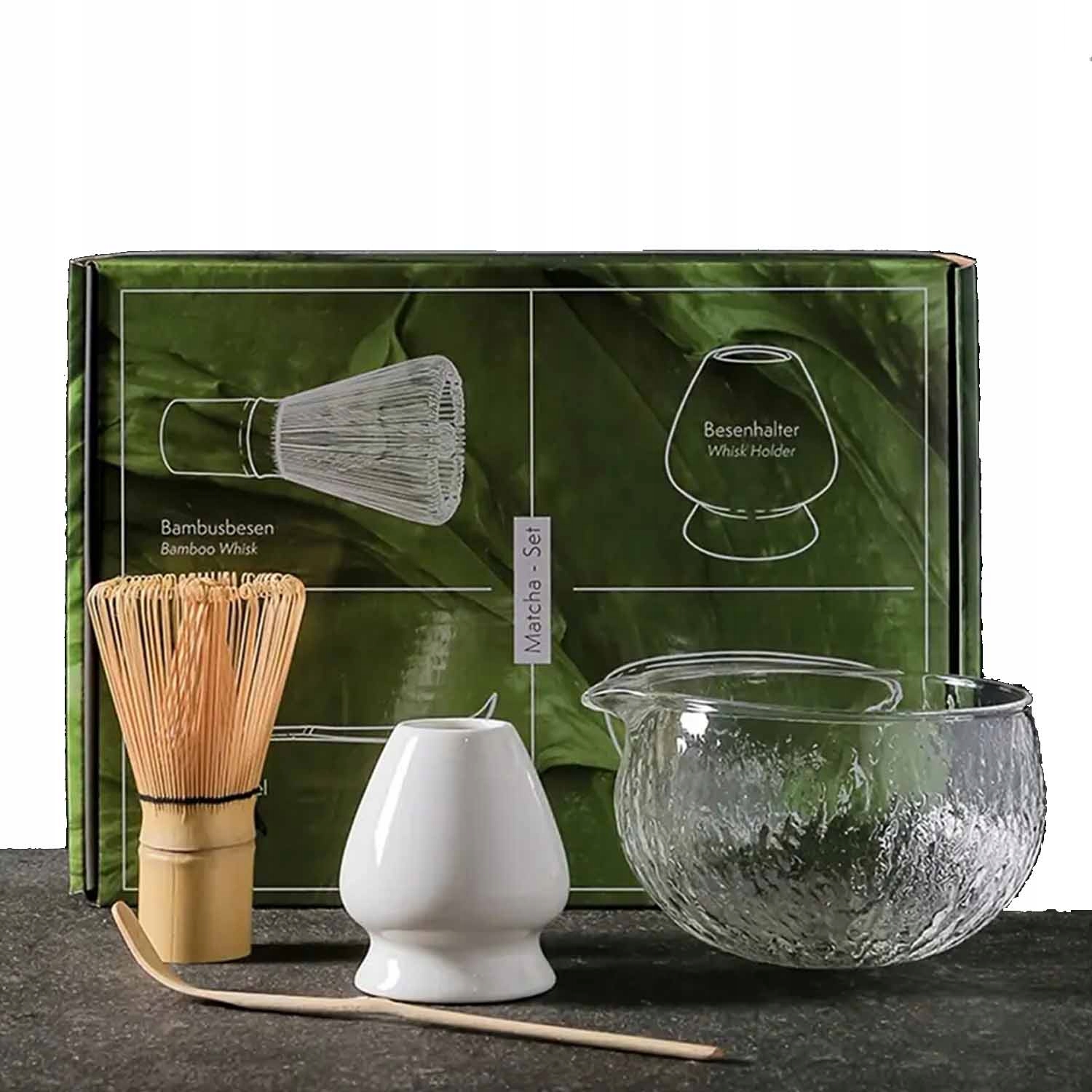 Levně Dárková sada na čaj Matcha s šálek , metličkou, stojánkem a lžičkou