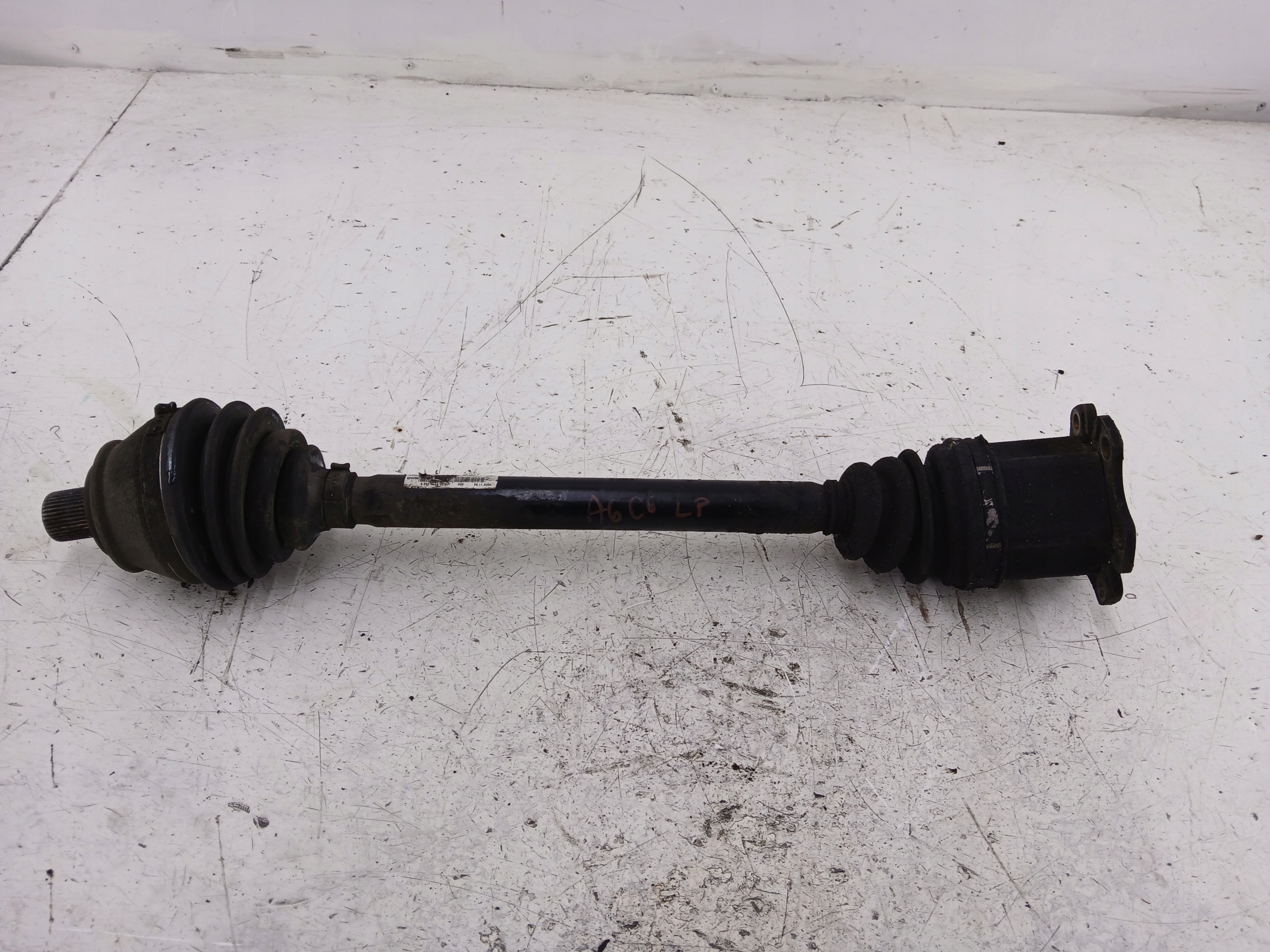 AUDI A6 C6 2.7 TDI 3.0 TDI semi-axis left front AUTOMAT 4F0407271J