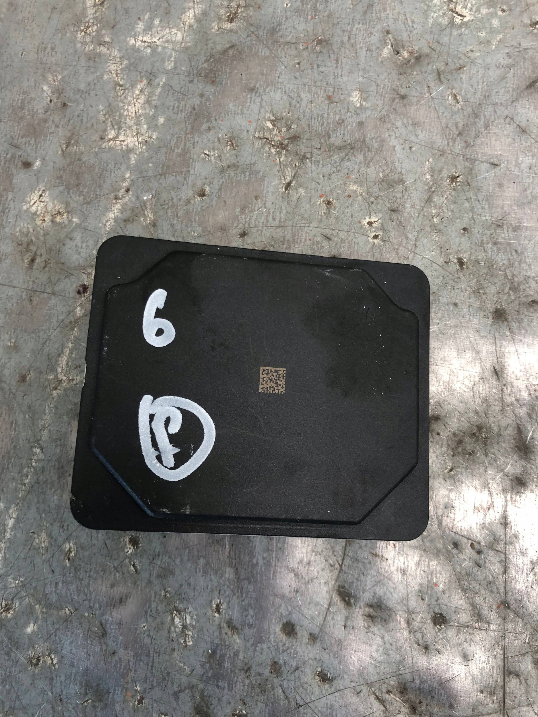 RADAR SENSOR DISTRONIC VW 1EA907572G