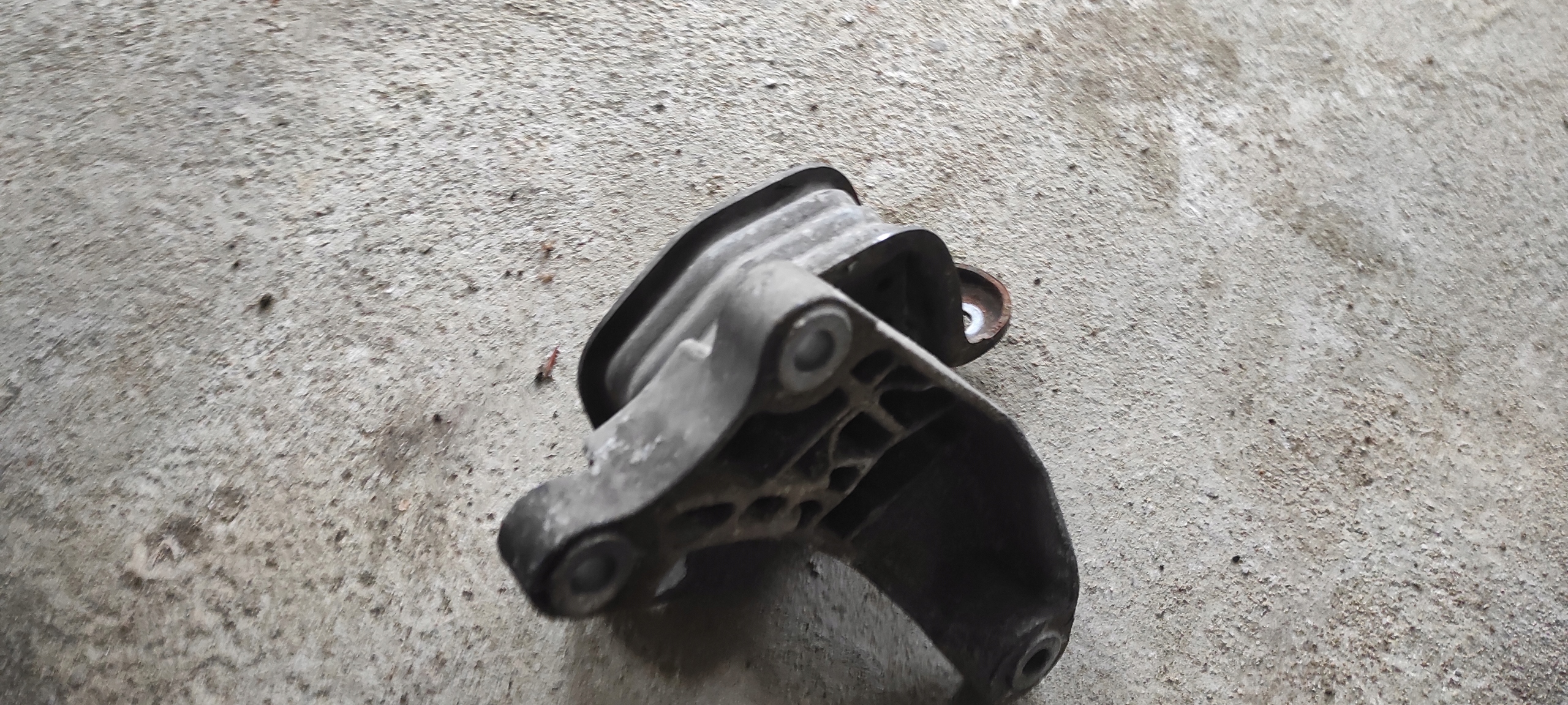 gearbox mount VOLKSWAGEN T5 7H0399151G