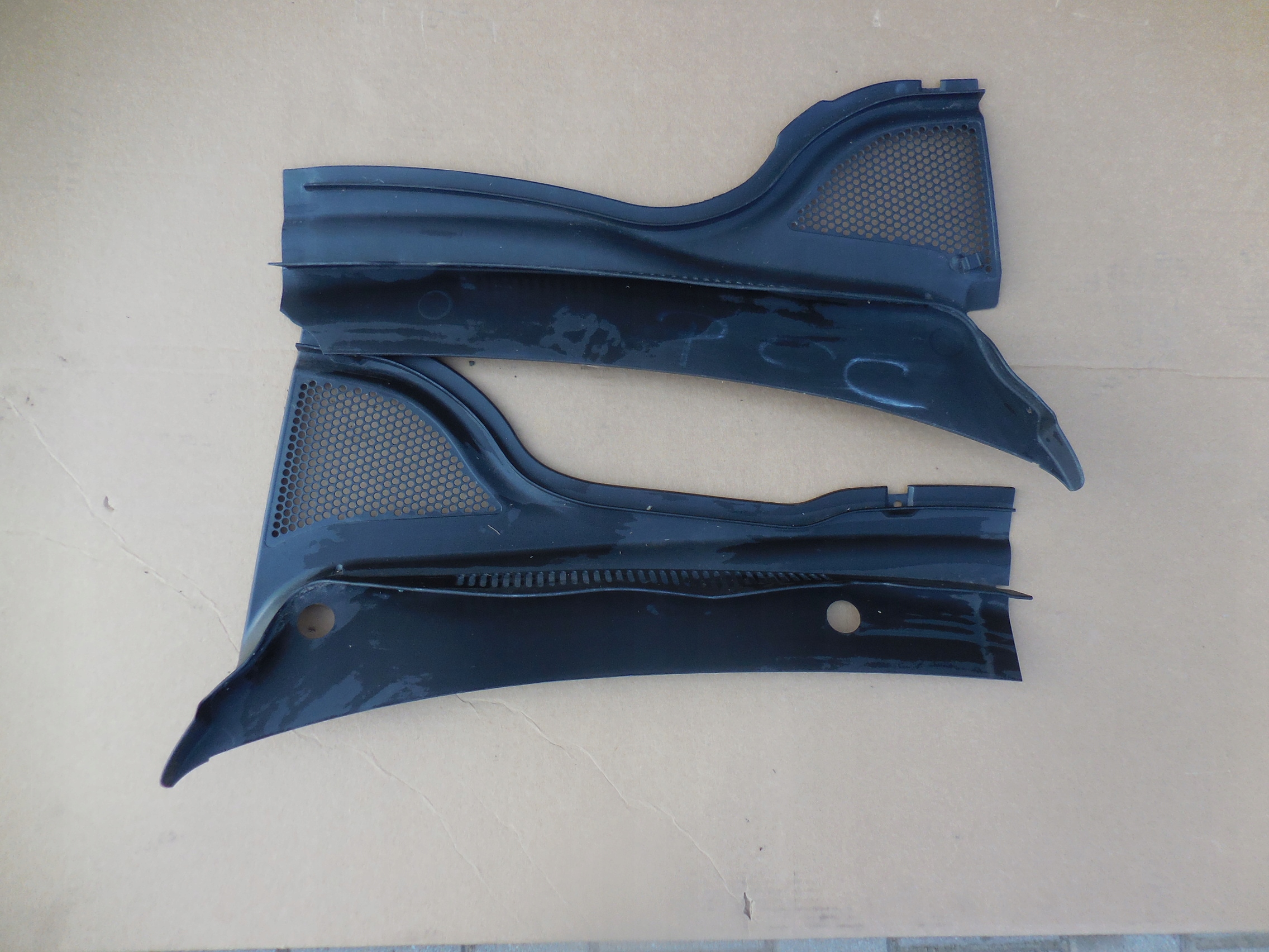 3C8819403; 3C8819404 - VW PASSAT CC