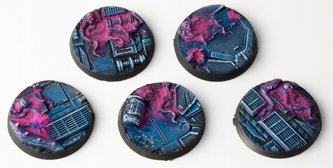 Gamers Grass: Alien Infest Bases kulaté 40 mm x 5