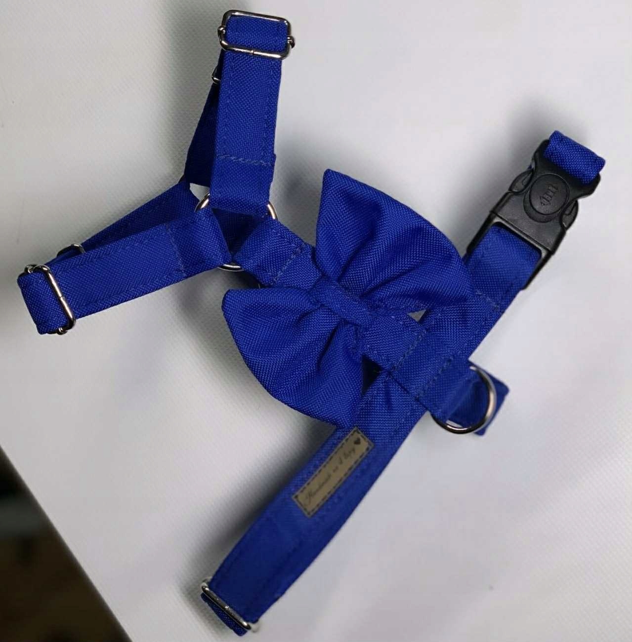 Levně Postroj s mašlí quard akcesoria vycházkové postroje pro psa