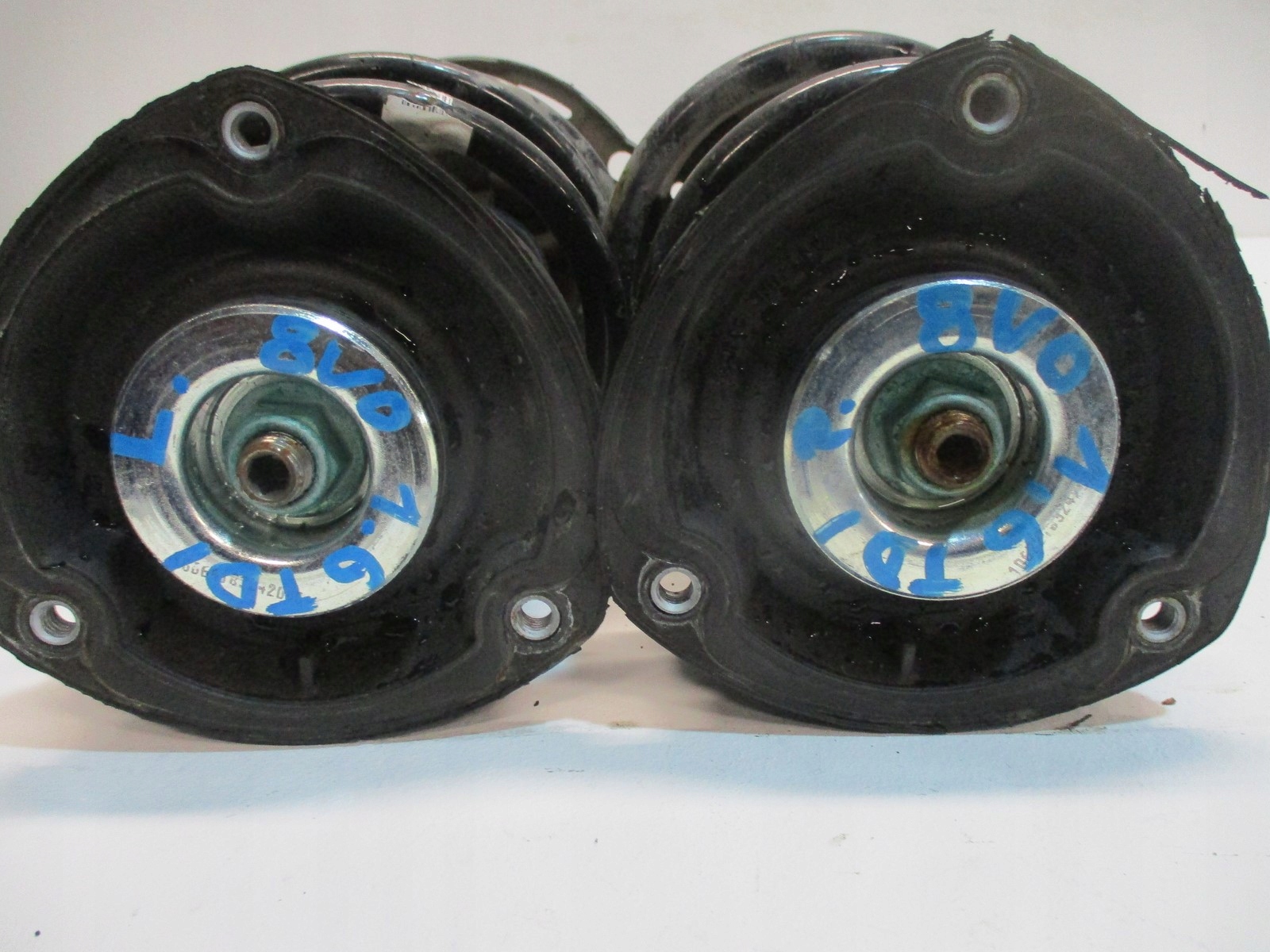 shock absorber AUDI A3 8V0 1,6TDI right left
