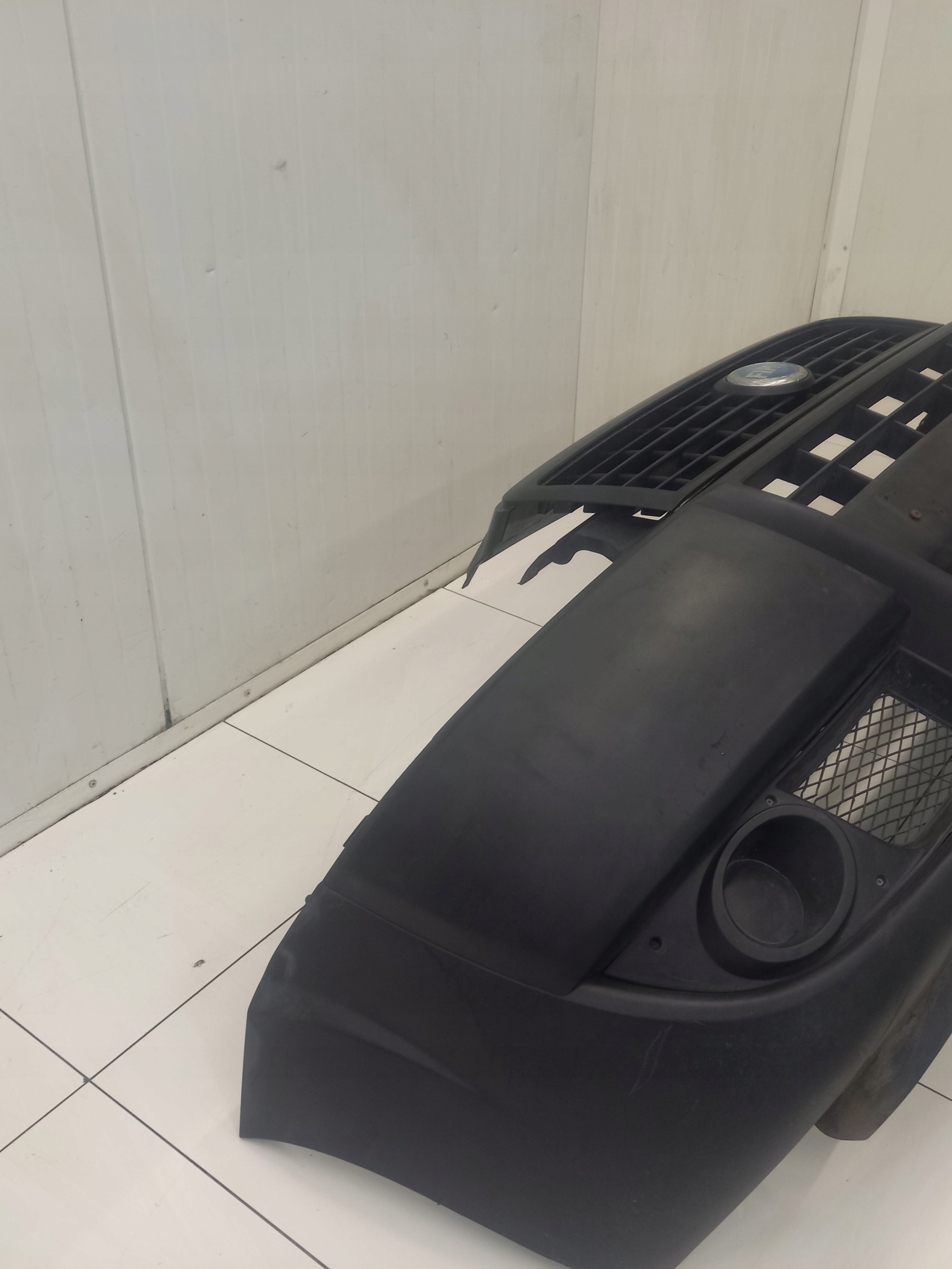 bumper front front FIAT DOBLO 1