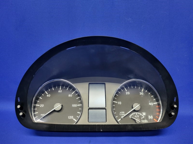 LICZNIK UK MERCEDES SPRINTER 313 W906 2.2 CDI