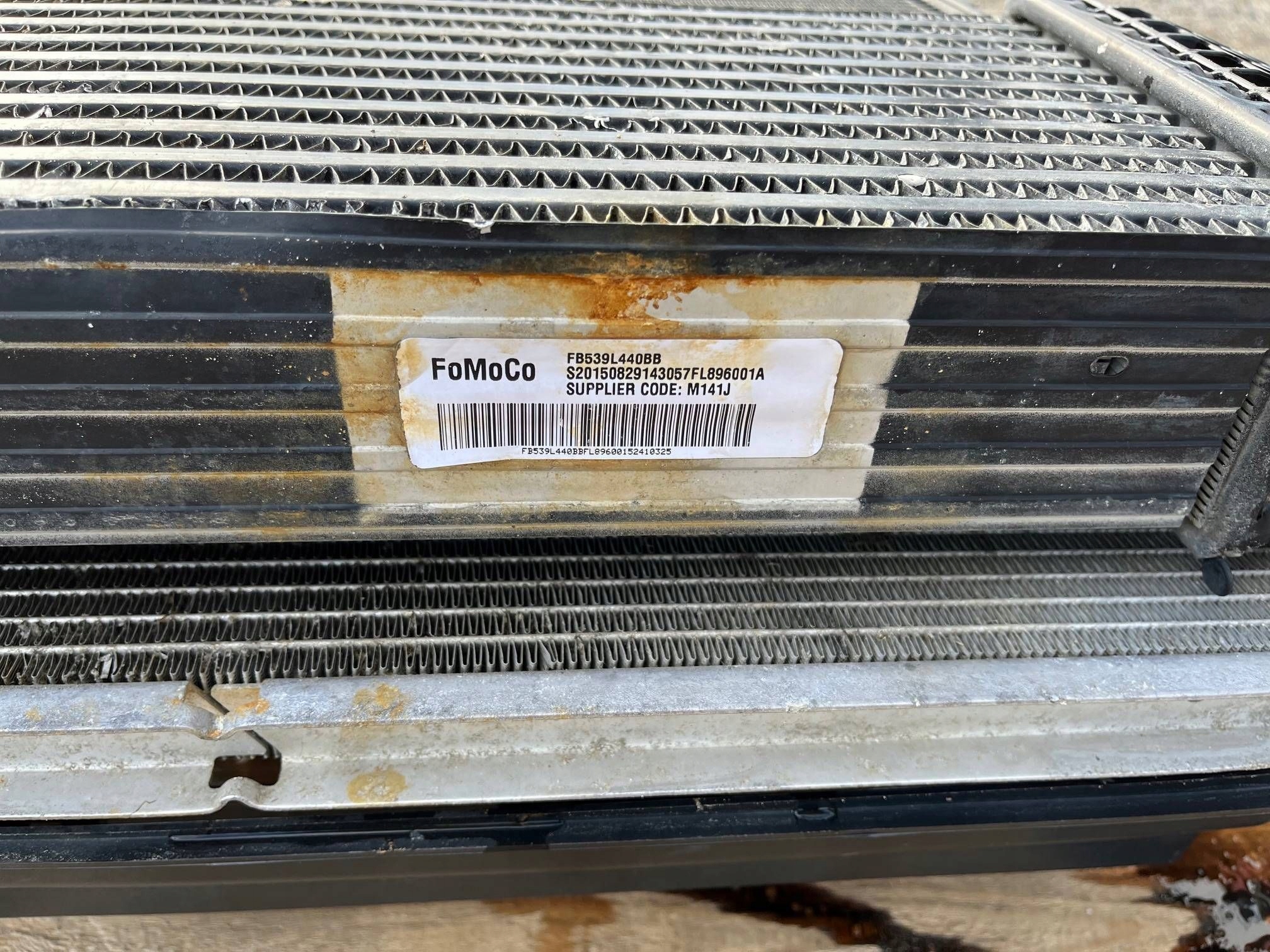 Kühler Intercooler Lüfter Ford Explorer 3.5 Ecoboost 2011-2019