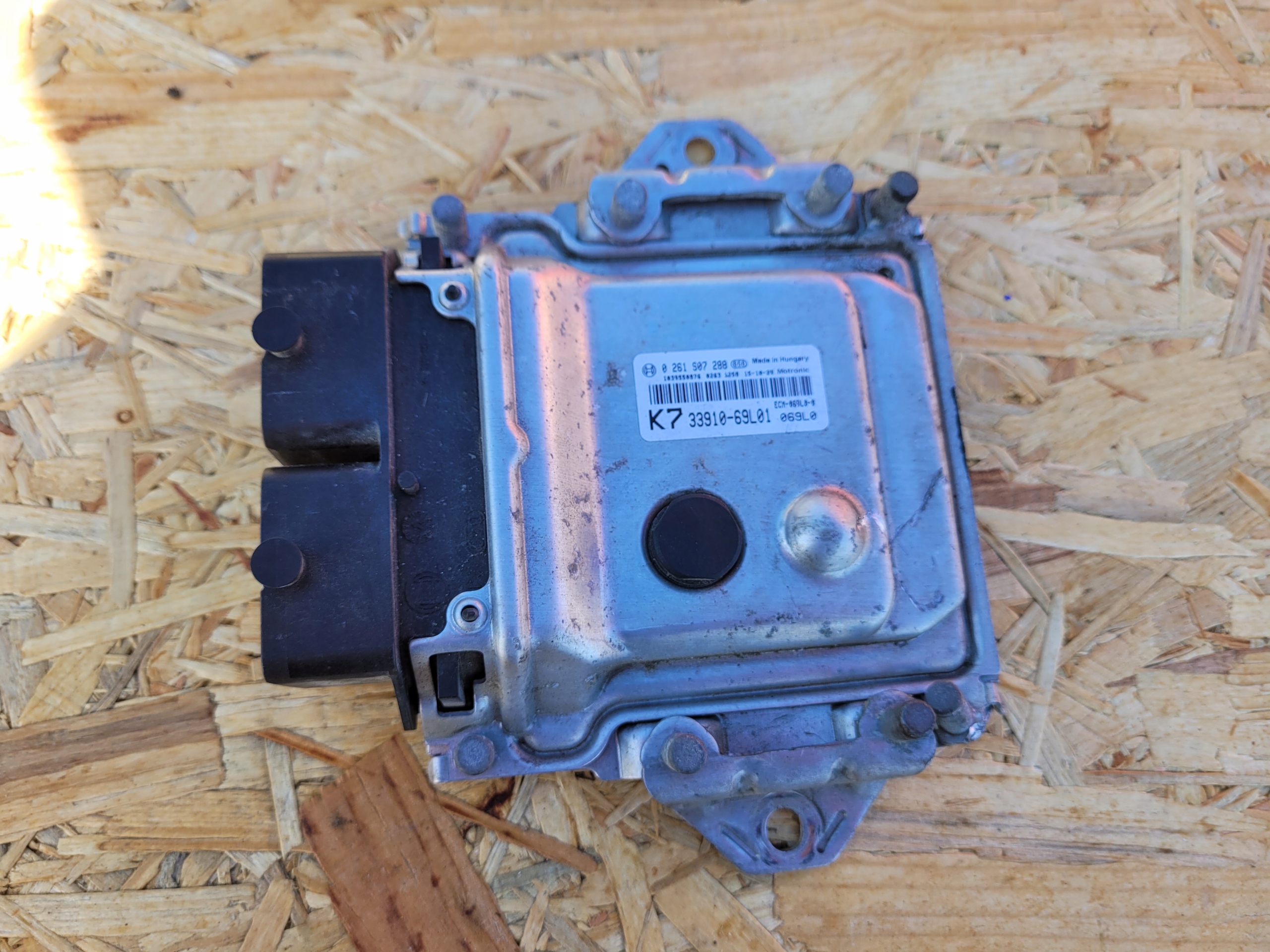 computer Motore SUZUKI SWIFT MK7 LIFT 33910-69L01