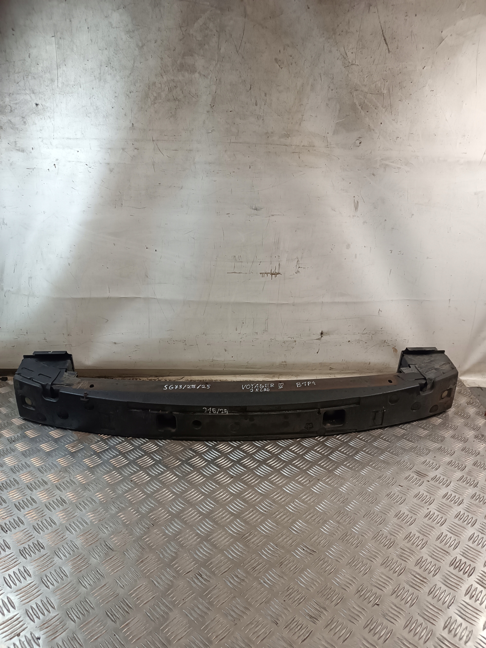 bumper support front front CHRYSLER VOYAGER IV 2.5CRD