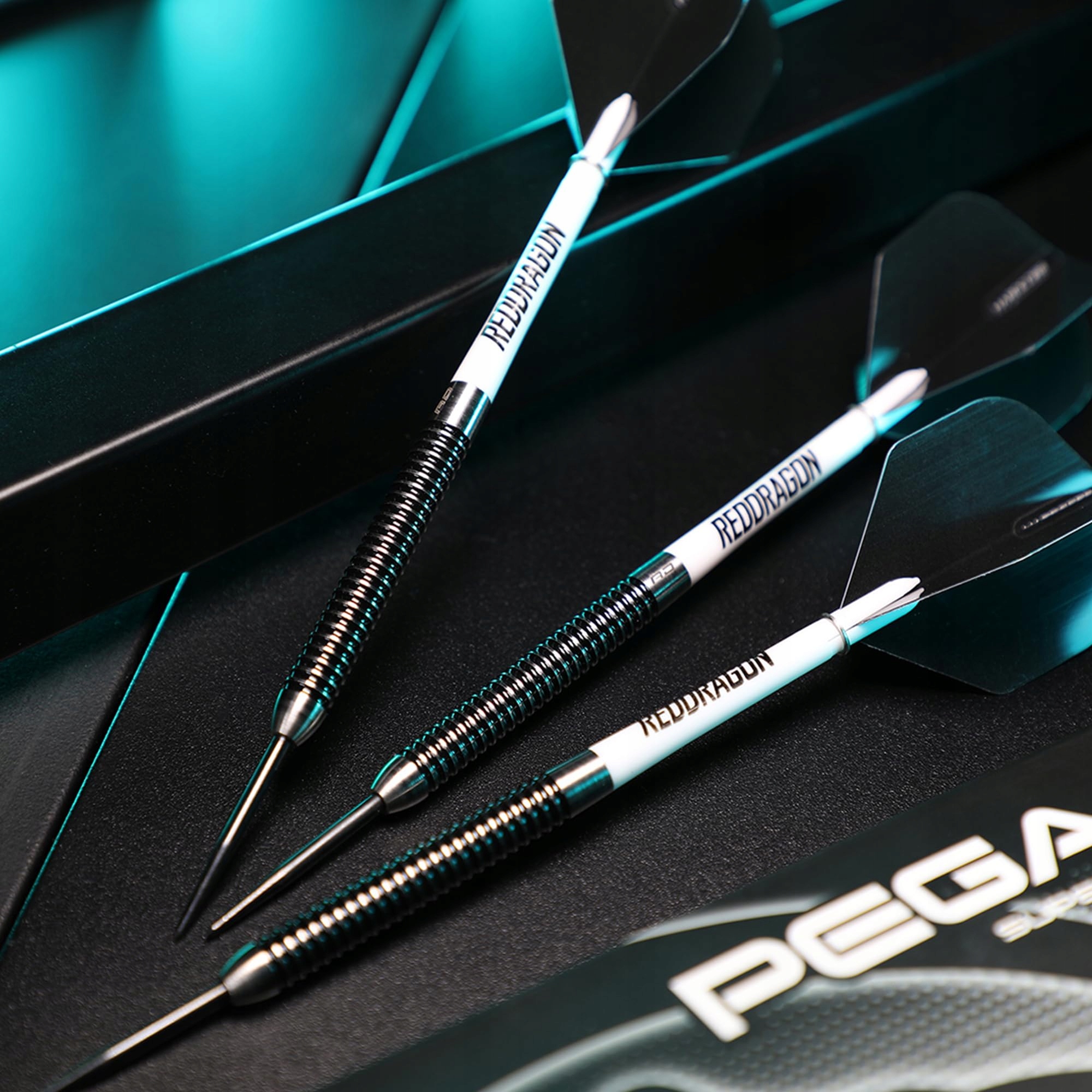RED DRAGON Profesjonalne Rzutki Steeltip 24g Tungsten Zestaw z Akcesoriami — miniatura 7