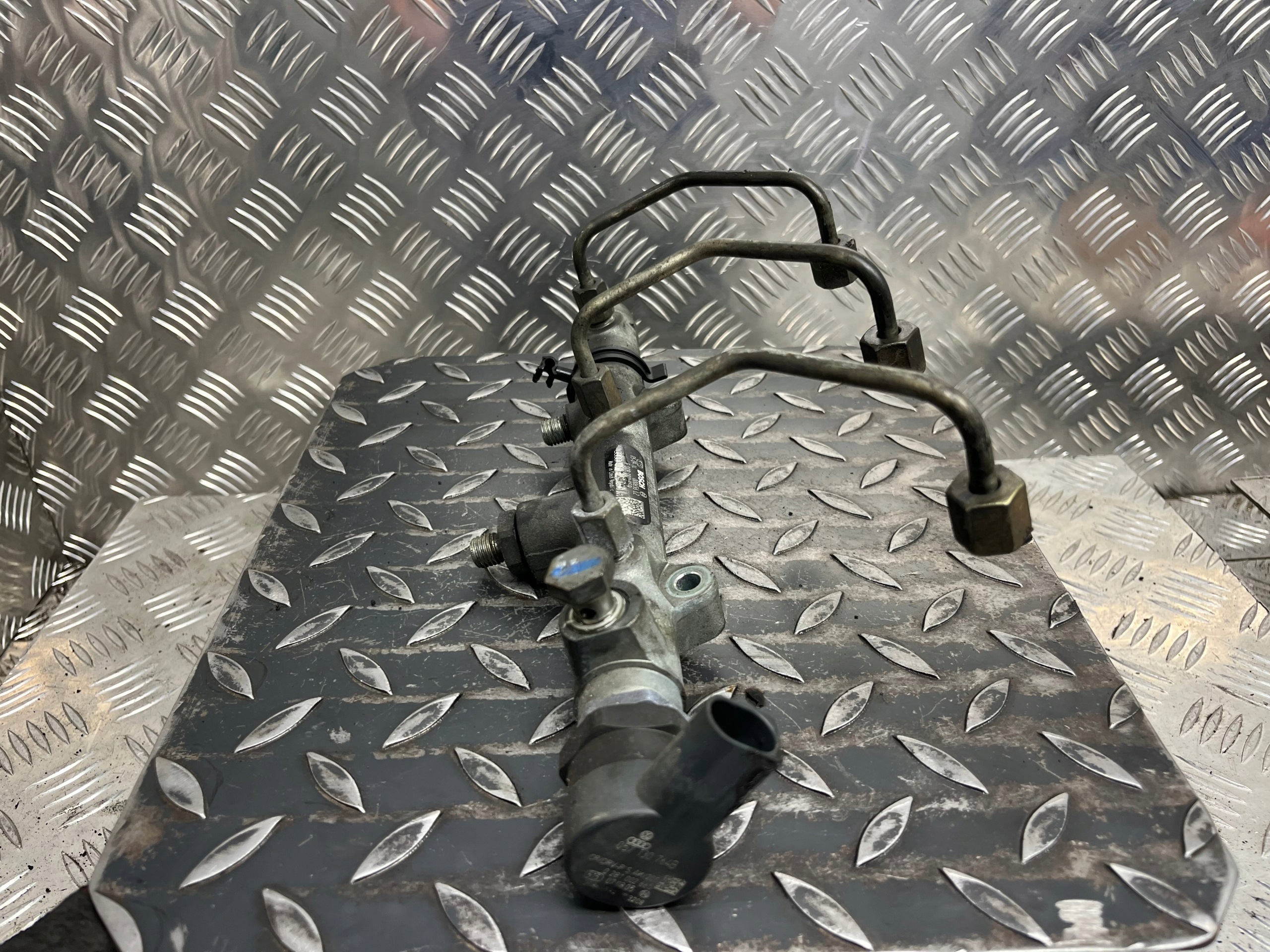 Rampe injection AUDI A6-C6 059130090K