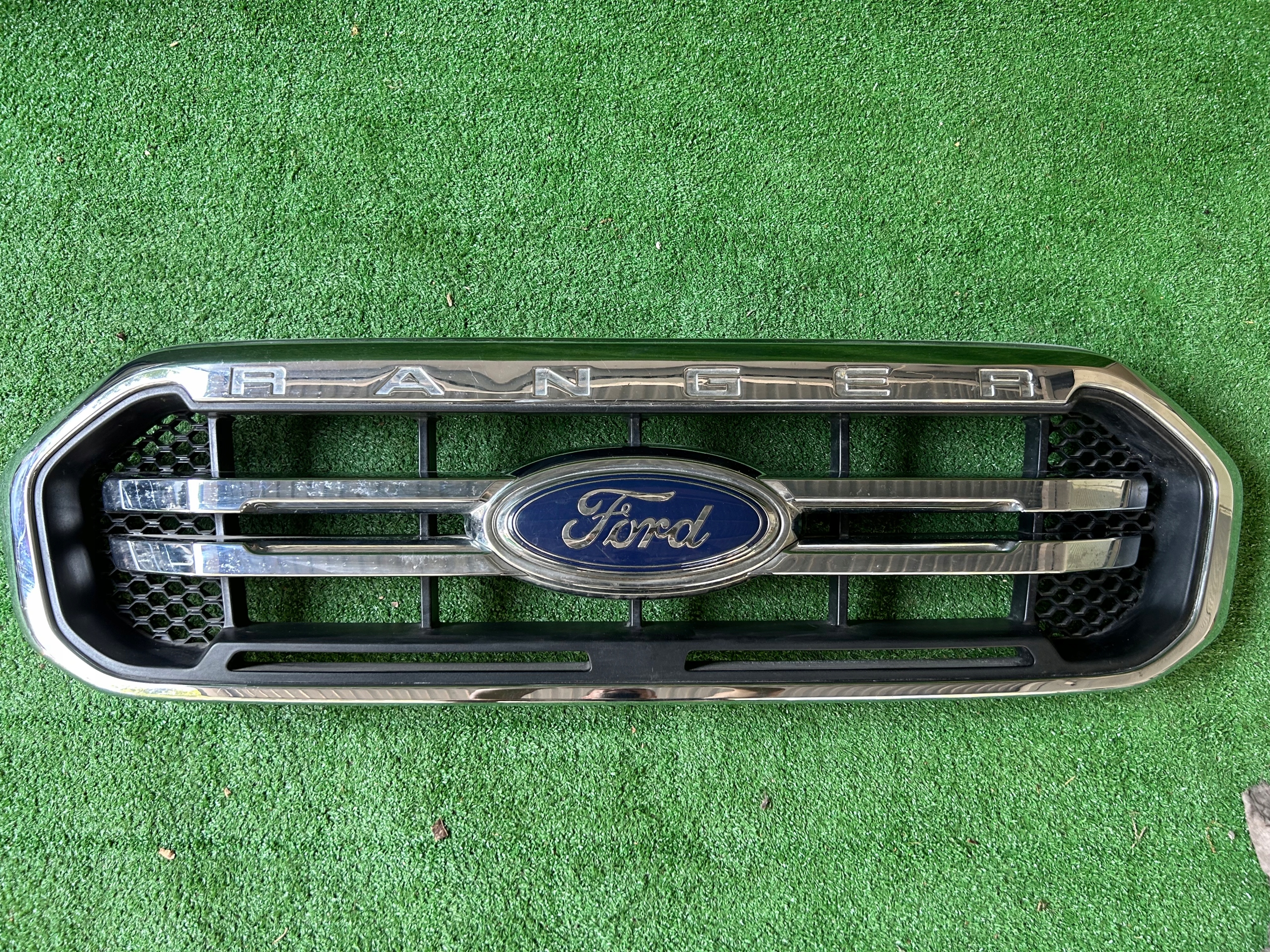Ford Ranger V LIFT grill grille radiator 2019